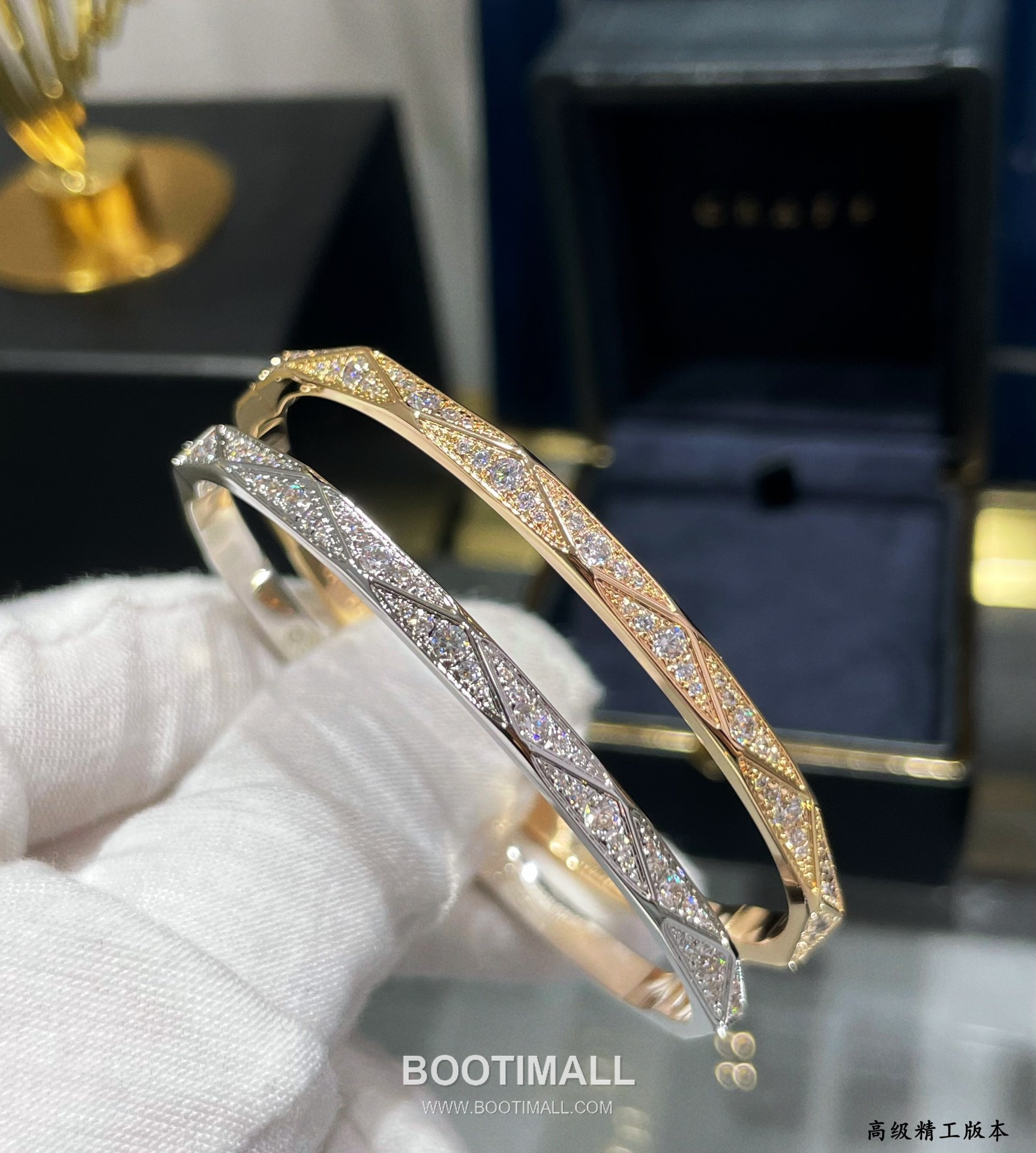 Graff Diamond Shape Full Crystal Brass Silver Plated Bracelet with Pavé Setting Detail 그라프 다이아몬드 쉐입 풀 크리스탈 황동 실버도금 브레이슬릿 파베 세팅 디테일 3