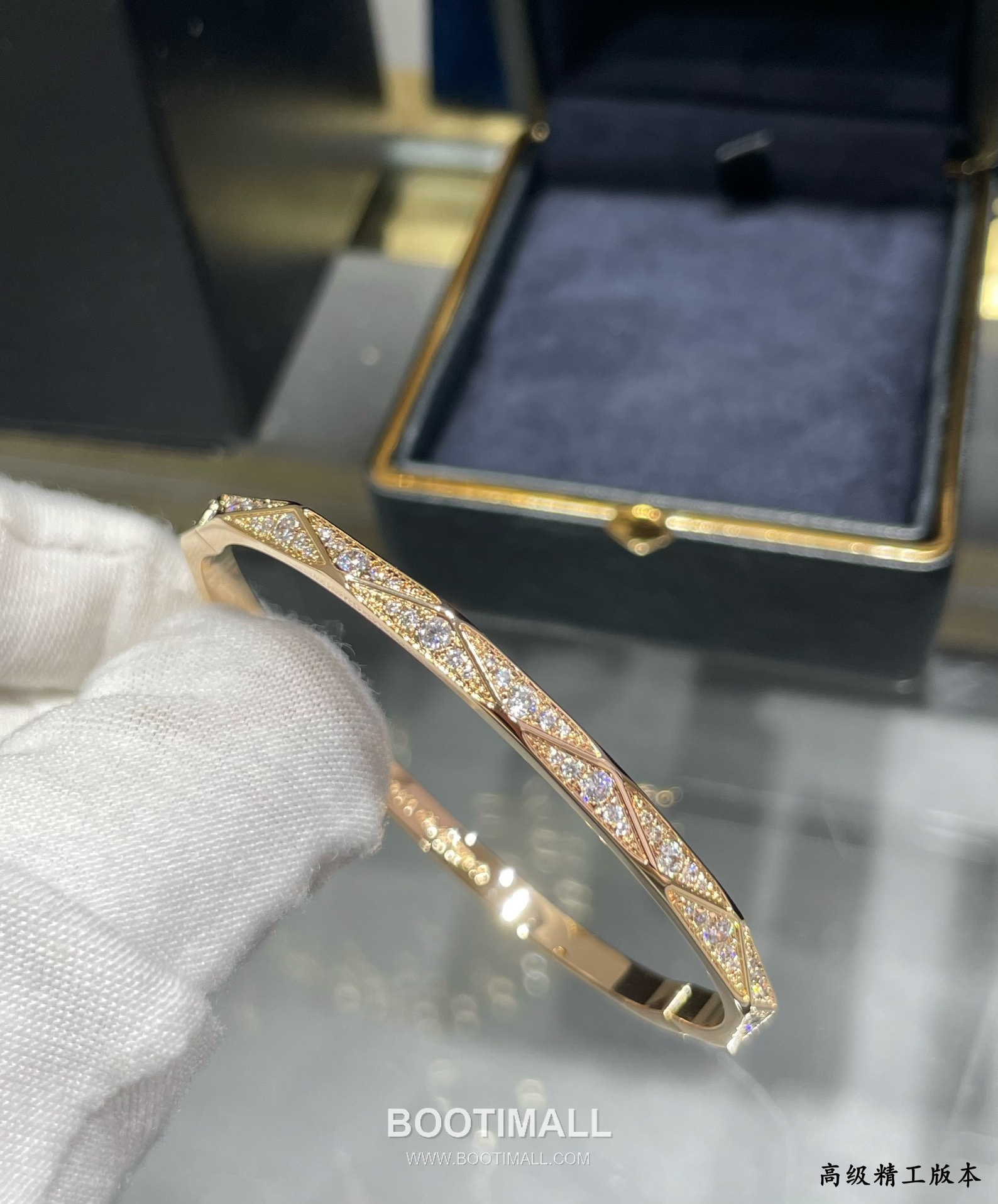 Graff Diamond Shape Full Crystal Brass Silver Plated Bracelet with Pavé Setting Detail 그라프 다이아몬드 쉐입 풀 크리스탈 황동 실버도금 브레이슬릿 파베 세팅 디테일 5