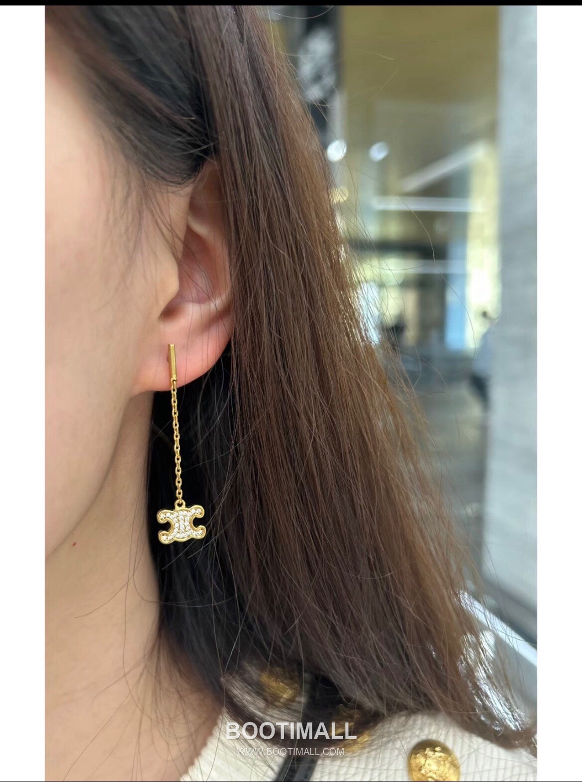 Celine Triomphe Full Crystal Brass Gold Plated Long Chain Drop Earring with Logo Pendant 셀린느 트리옹프 풀 크리스탈 황동 골드도금 롱 체인 드롭 이어링 로고 펜던트 2