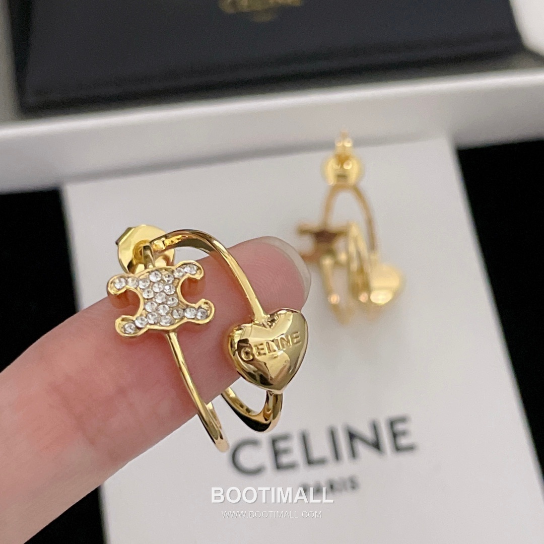 Celine Triomphe Heart Brass Gold Plated Curved Stud Earring with Logo Detail 셀린느 트리옹프 하트 황동 골드도금 커브드 스터드 이어링 로고 디테일 10