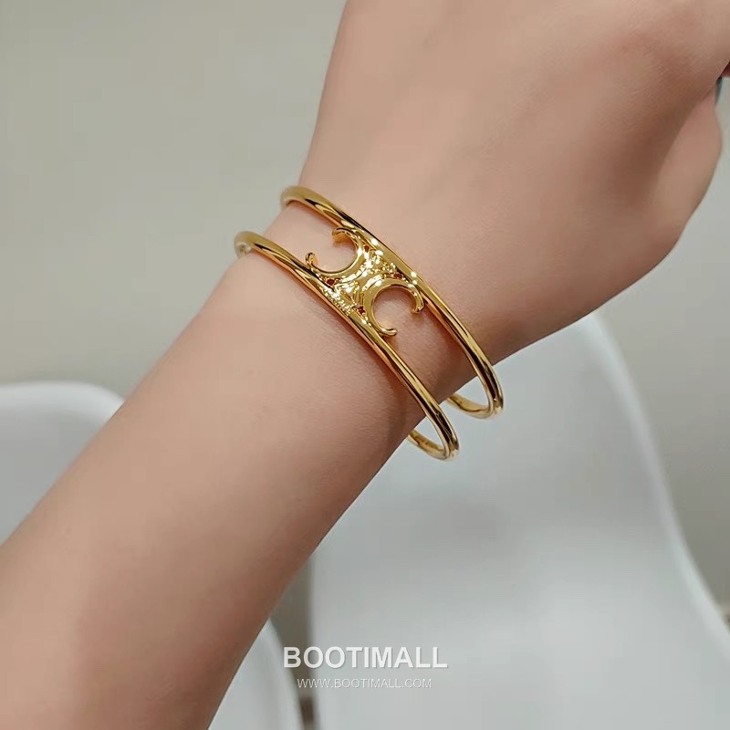 Celine Triomphe Double Layer Brass Gold Plated Bracelet with Logo Bar Detail 셀린느 트리옹프 더블 레이어 황동 골드도금 브레이슬릿 로고 바 디테일 3