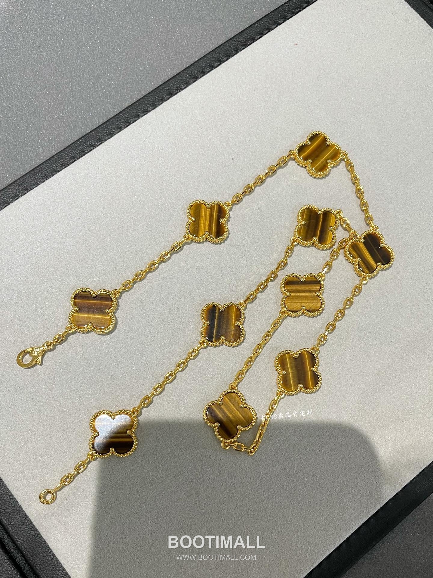 Van Cleef & Arpels Alhambra Ten Clover Malachite Onyx Carnelian Mother of Pearl Sterling Silver 925 Necklace with Beaded Chain 반클리프아펠 알함브라 텐 클로버 말라카이트 오닉스 카넬리안 자개 스털링 실버 925 네클리스 비드 체인 10