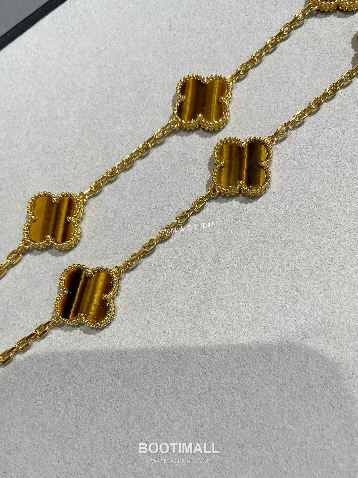 Van Cleef & Arpels Alhambra Ten Clover Malachite Onyx Carnelian Mother of Pearl Sterling Silver 925 Necklace with Beaded Chain 반클리프아펠 알함브라 텐 클로버 말라카이트 오닉스 카넬리안 자개 스털링 실버 925 네클리스 비드 체인 13