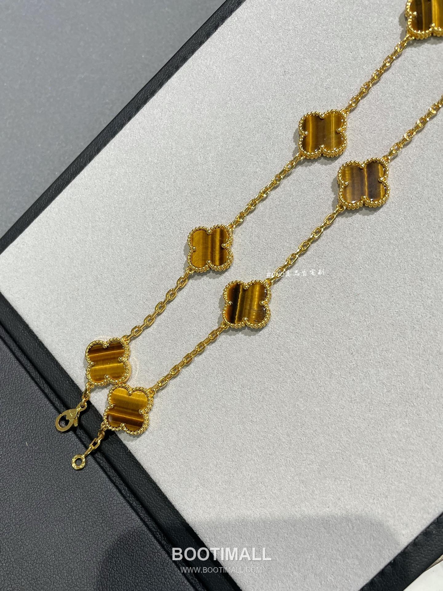 Van Cleef & Arpels Alhambra Ten Clover Malachite Onyx Carnelian Mother of Pearl Sterling Silver 925 Necklace with Beaded Chain 반클리프아펠 알함브라 텐 클로버 말라카이트 오닉스 카넬리안 자개 스털링 실버 925 네클리스 비드 체인 14