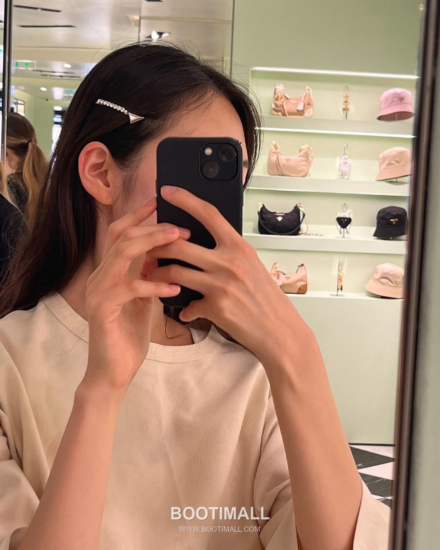 Prada Triangle Logo Brass Gold Silver Plated Hair Clip with Icon Plate Detail 프라다 트라이앵글 로고 황동 골드 실버도금 헤어 클립 아이콘 플레이트 디테일 1