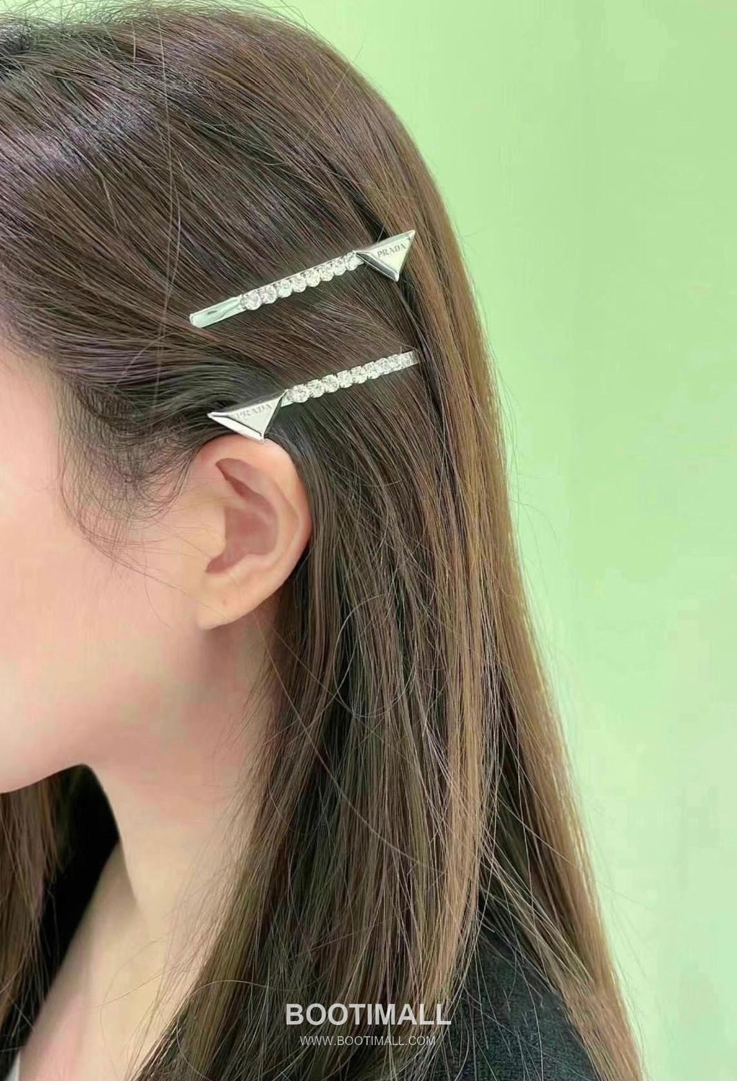 Prada Triangle Logo Brass Gold Silver Plated Hair Clip with Icon Plate Detail 프라다 트라이앵글 로고 황동 골드 실버도금 헤어 클립 아이콘 플레이트 디테일 4