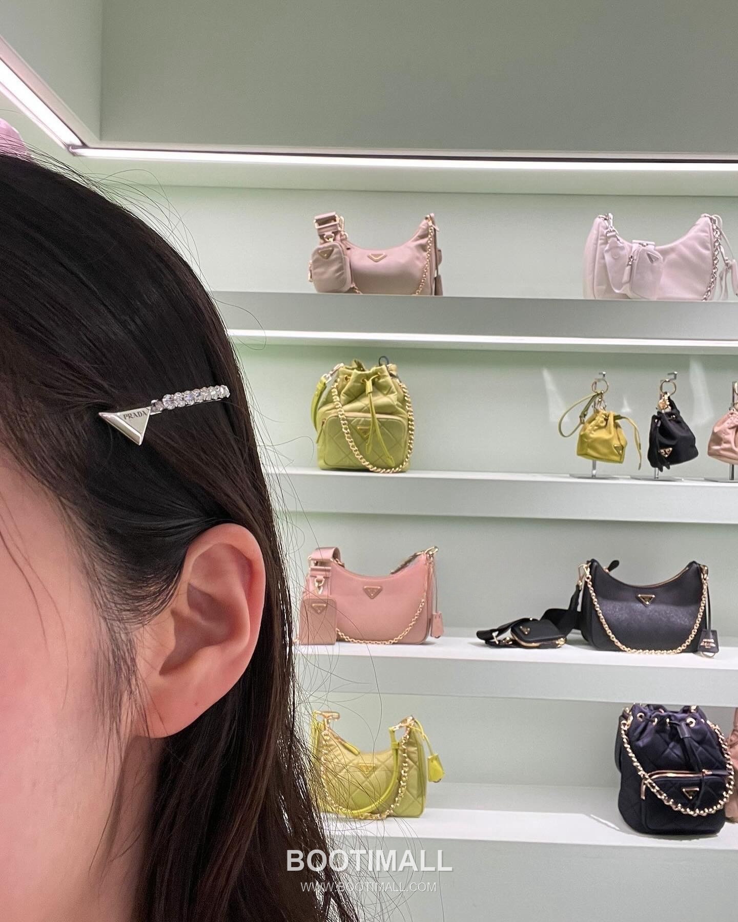 Prada Triangle Logo Brass Gold Silver Plated Hair Clip with Icon Plate Detail 프라다 트라이앵글 로고 황동 골드 실버도금 헤어 클립 아이콘 플레이트 디테일 7