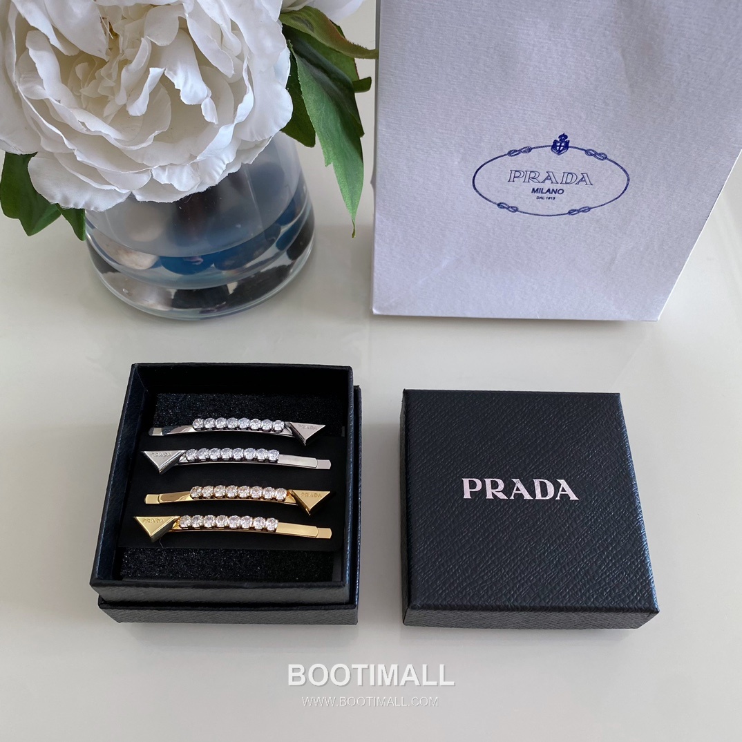 Prada Triangle Logo Brass Gold Silver Plated Hair Clip with Icon Plate Detail 프라다 트라이앵글 로고 황동 골드 실버도금 헤어 클립 아이콘 플레이트 디테일 10