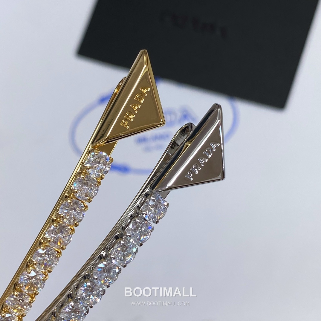 Prada Triangle Logo Brass Gold Silver Plated Hair Clip with Icon Plate Detail 프라다 트라이앵글 로고 황동 골드 실버도금 헤어 클립 아이콘 플레이트 디테일 12