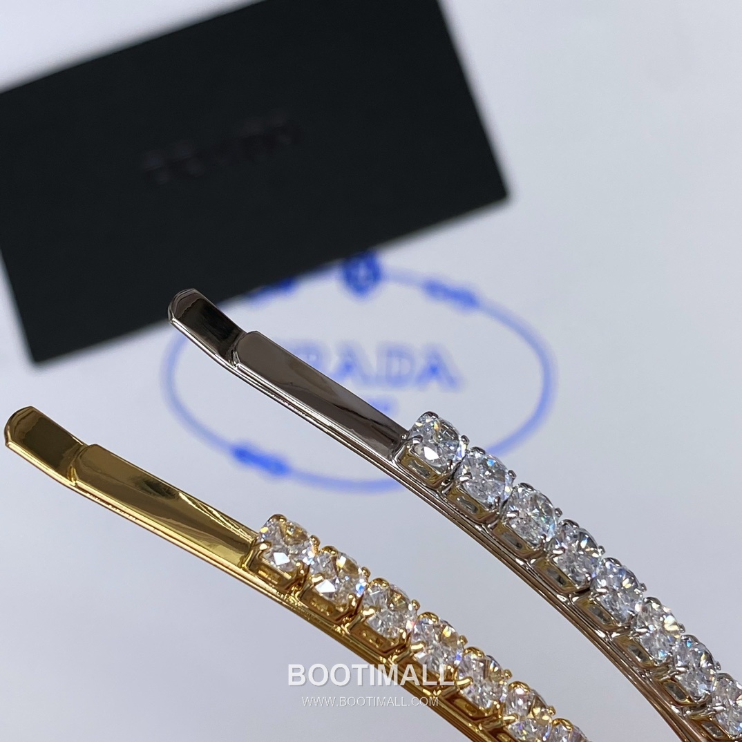 Prada Triangle Logo Brass Gold Silver Plated Hair Clip with Icon Plate Detail 프라다 트라이앵글 로고 황동 골드 실버도금 헤어 클립 아이콘 플레이트 디테일 15