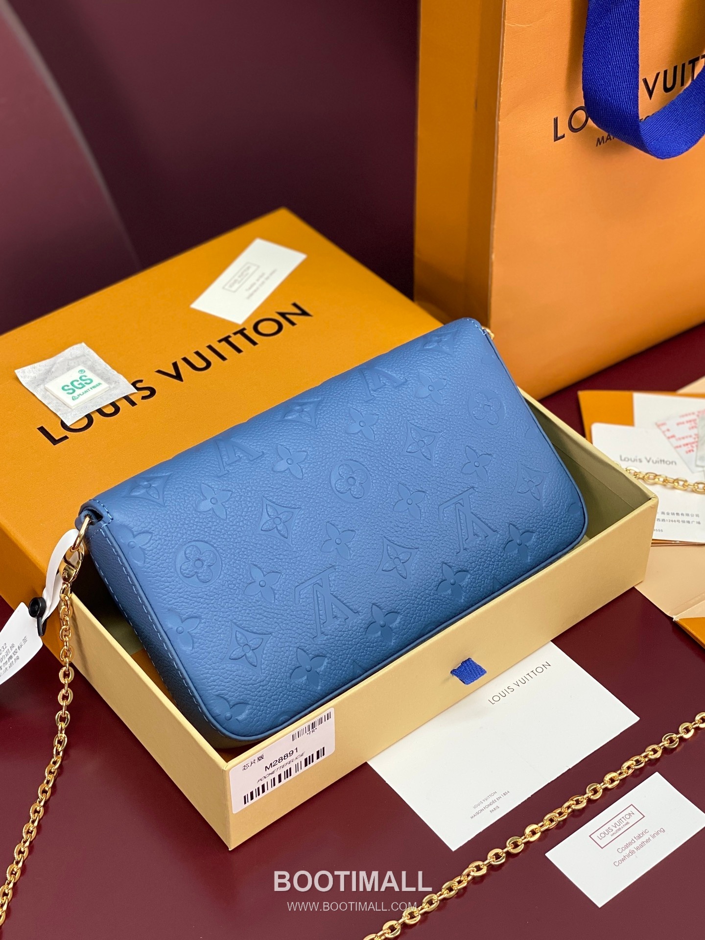 Louis Vuitton Pochette Félicie Monogram Empreinte Leather Crossbody Clutch Bag with Detachable Chain Strap Detail 루이비통 포쉐트 펠리시 모노그램 앙프렝뜨 크로스바디 클러치백 체인스트랩 M28891 21cm 2