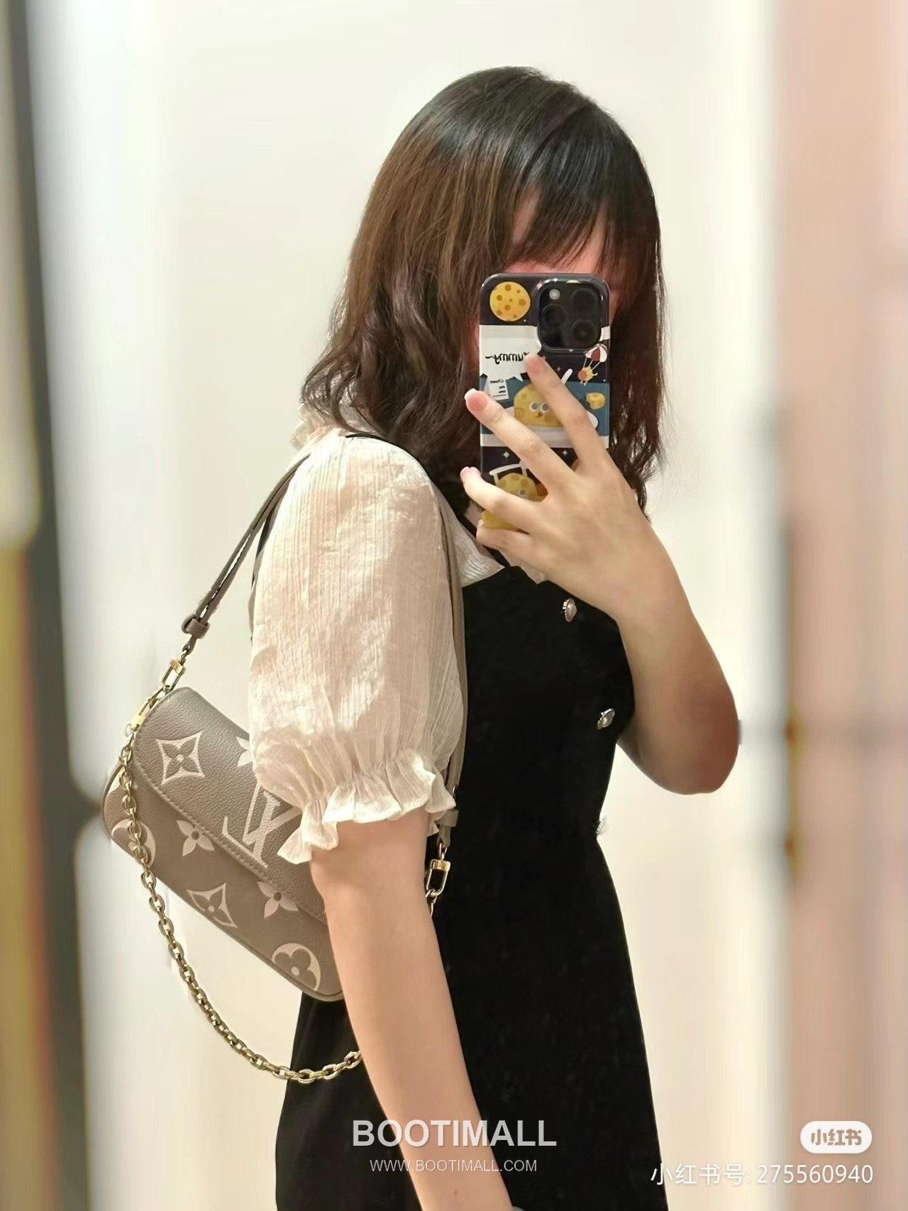 Louis Vuitton Wallet On Chain Monogram Empreinte Leather Crossbody Clutch Bag with Chain Strap Detail 루이비통 월렛 온 체인 모노그램 앙프렝뜨 크로스바디 클러치백 체인스트랩 M82211 23.5cm 7