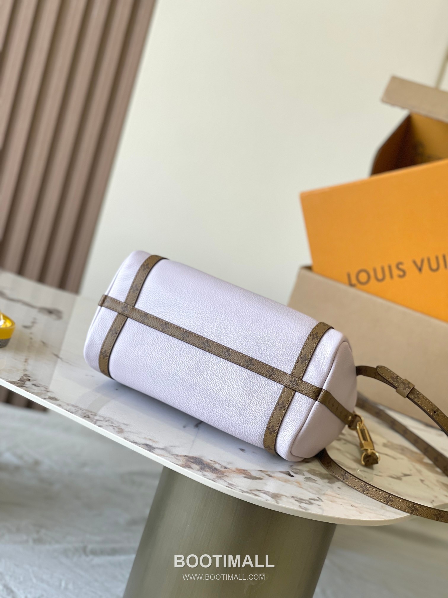 Louis Vuitton Express Small Cowhide Leather Top Handle Tote Bag with Zip Closure Detail 루이비통 익스프레스 스몰 카우하이드 레더 토트백 지퍼클로저 M27275 17cm 9