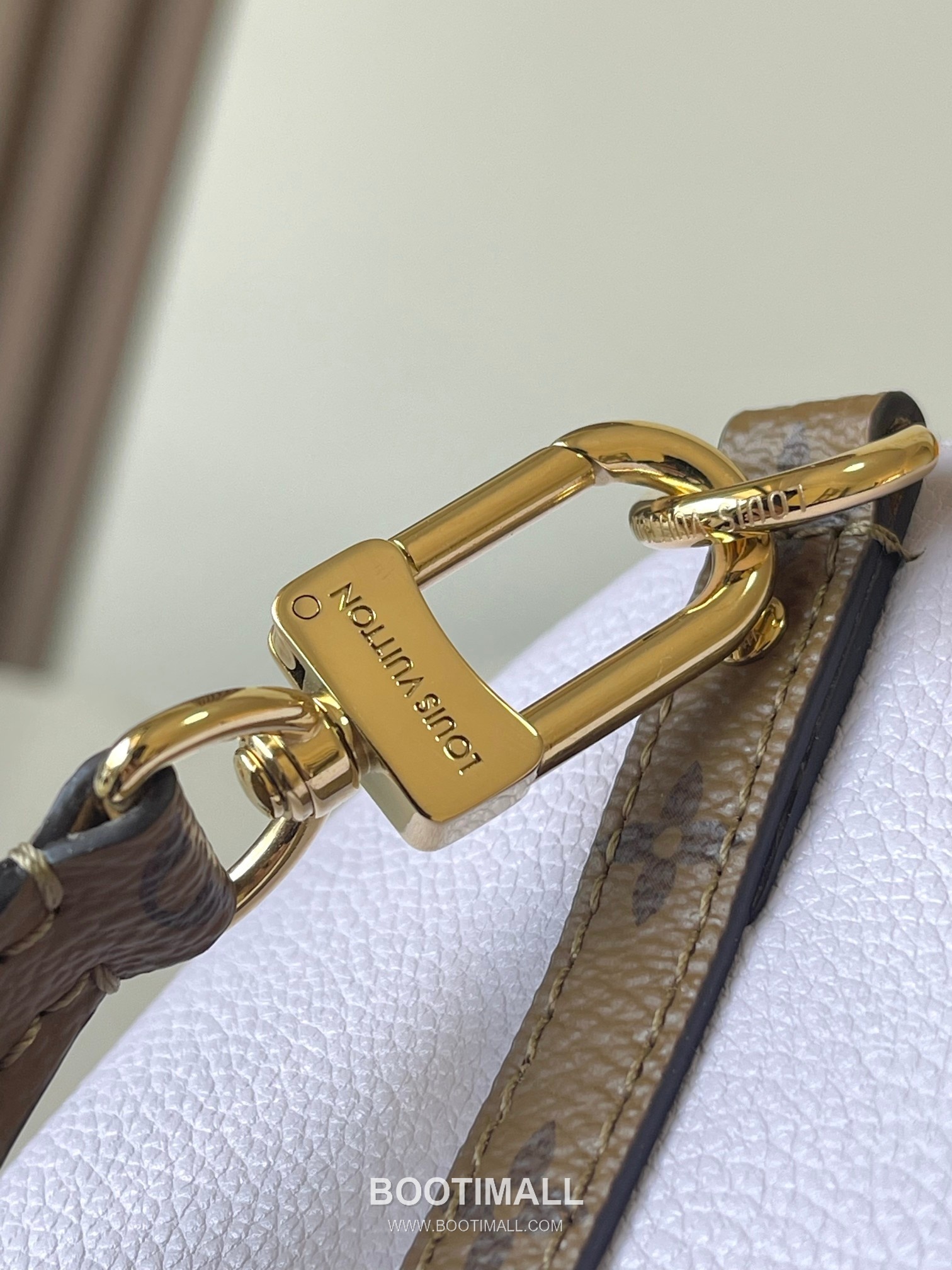 Louis Vuitton Express Small Cowhide Leather Top Handle Tote Bag with Zip Closure Detail 루이비통 익스프레스 스몰 카우하이드 레더 토트백 지퍼클로저 M27275 17cm 11