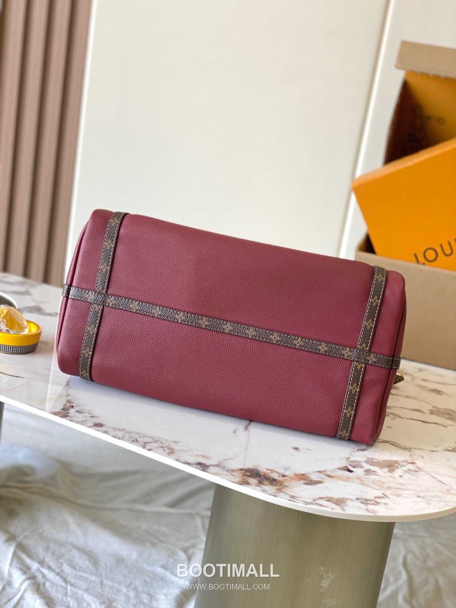 Louis Vuitton Express Small Cowhide Leather Top Handle Tote Bag with Zip Closure Detail 루이비통 익스프레스 스몰 카우하이드 레더 토트백 지퍼클로저 M27689 17cm 6