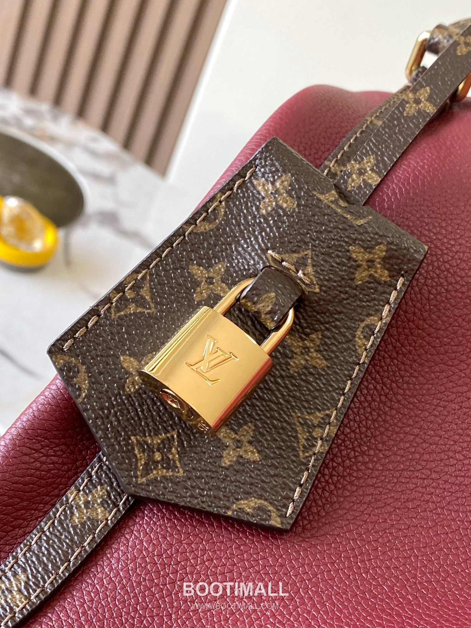 Louis Vuitton Express Small Cowhide Leather Top Handle Tote Bag with Zip Closure Detail 루이비통 익스프레스 스몰 카우하이드 레더 토트백 지퍼클로저 M27689 17cm 11