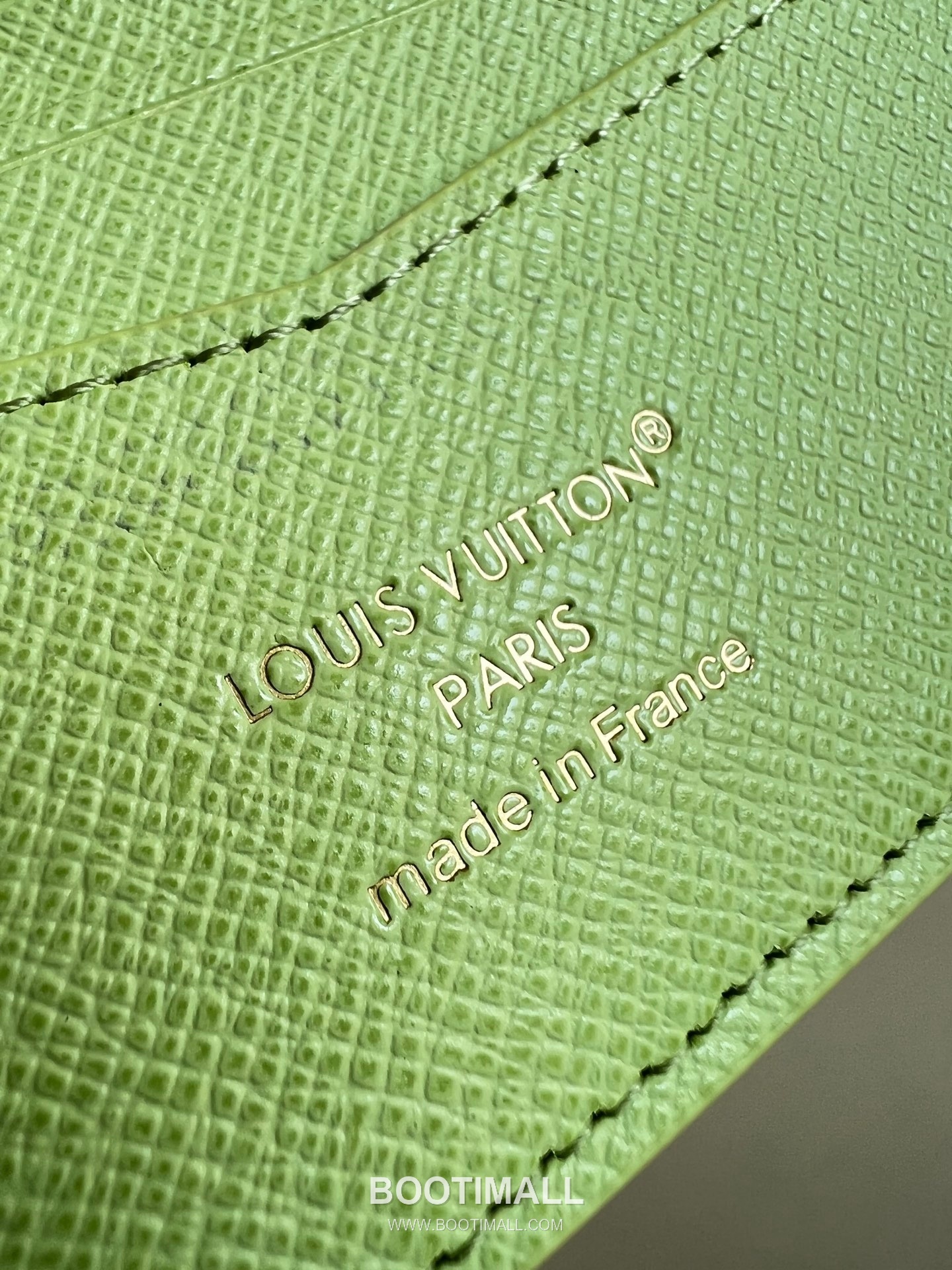 Louis Vuitton Slender Monogram Canvas Wallet with Multiple Card Slots Detail 루이비통 슬렌더 모노그램 캔버스 반지갑 카드슬롯 M28042 11.5cm 9