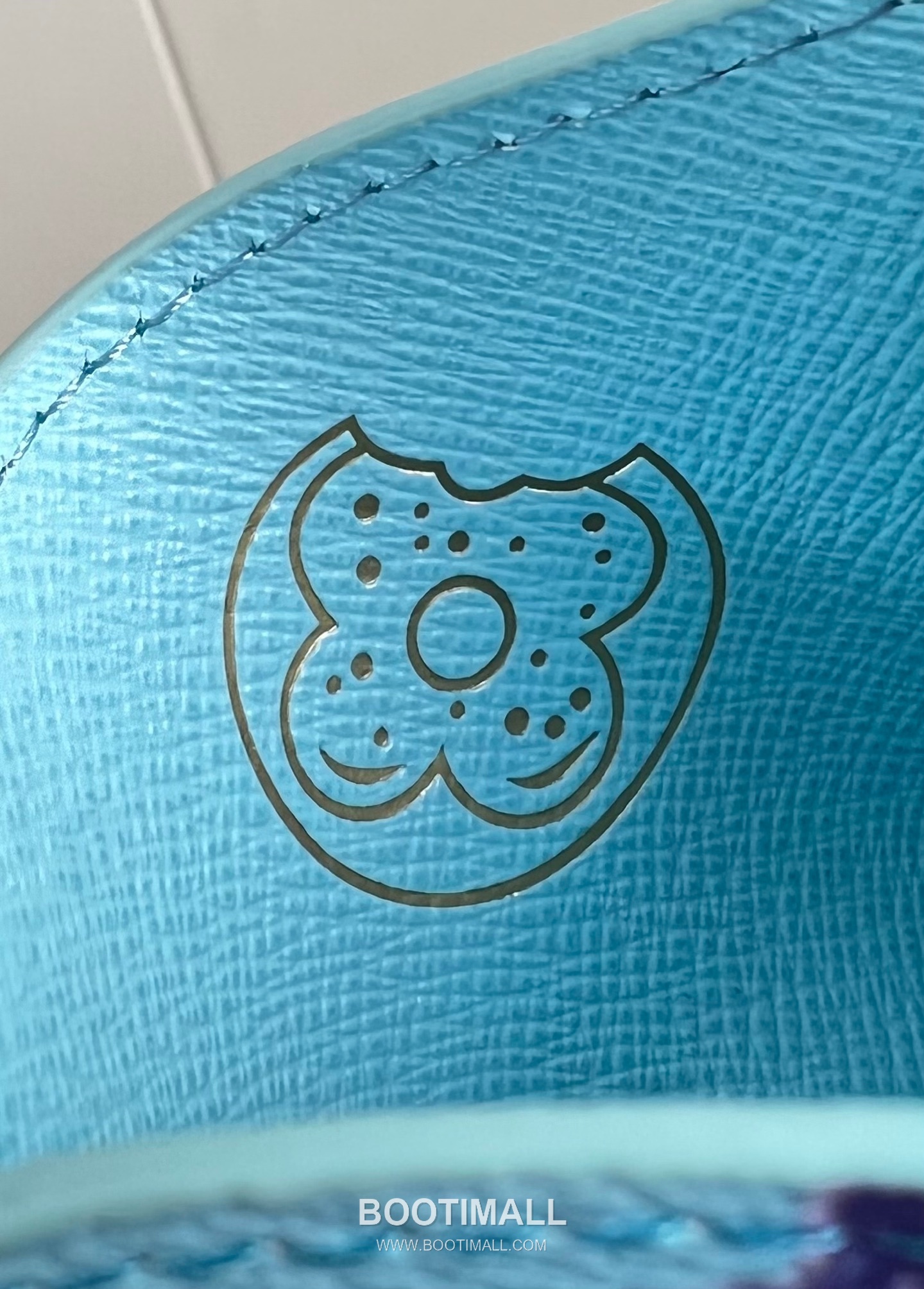 Louis Vuitton Monogram Eclipse Canvas Card Holder Wallet with Central Pocket Detail 루이비통 모노그램 이클립스 캔버스 카드지갑 센트럴포켓 M28041 11cm 7