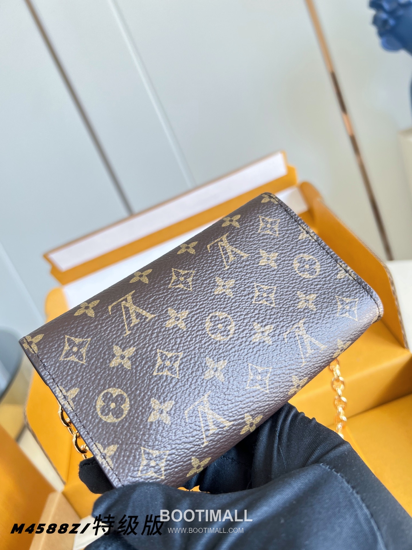 Louis Vuitton Pouch Métis Monogram Canvas Belt Bag with Chain Strap Detail 루이비통 파우치 메티스 모노그램 캔버스 벨트백 체인스트랩 M4588Z 8cm 8