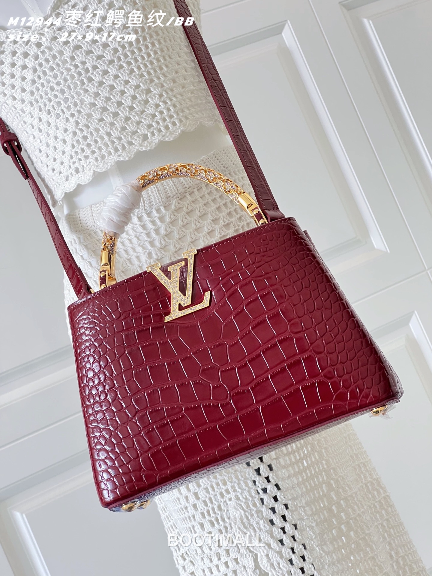Louis Vuitton Capucines BB Taurillon Leather Top Handle Bag with Rhinestone LV Detail 루이비통 카퓌신 BB 토리옹 레더 탑핸들 토트백 라인스톤LV M12944 27cm 1