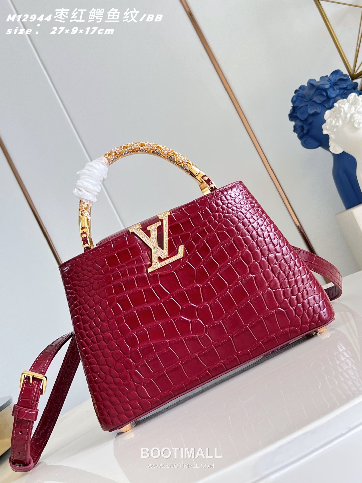 Louis Vuitton Capucines BB Taurillon Leather Top Handle Bag with Rhinestone LV Detail 루이비통 카퓌신 BB 토리옹 레더 탑핸들 토트백 라인스톤LV M12944 27cm 2