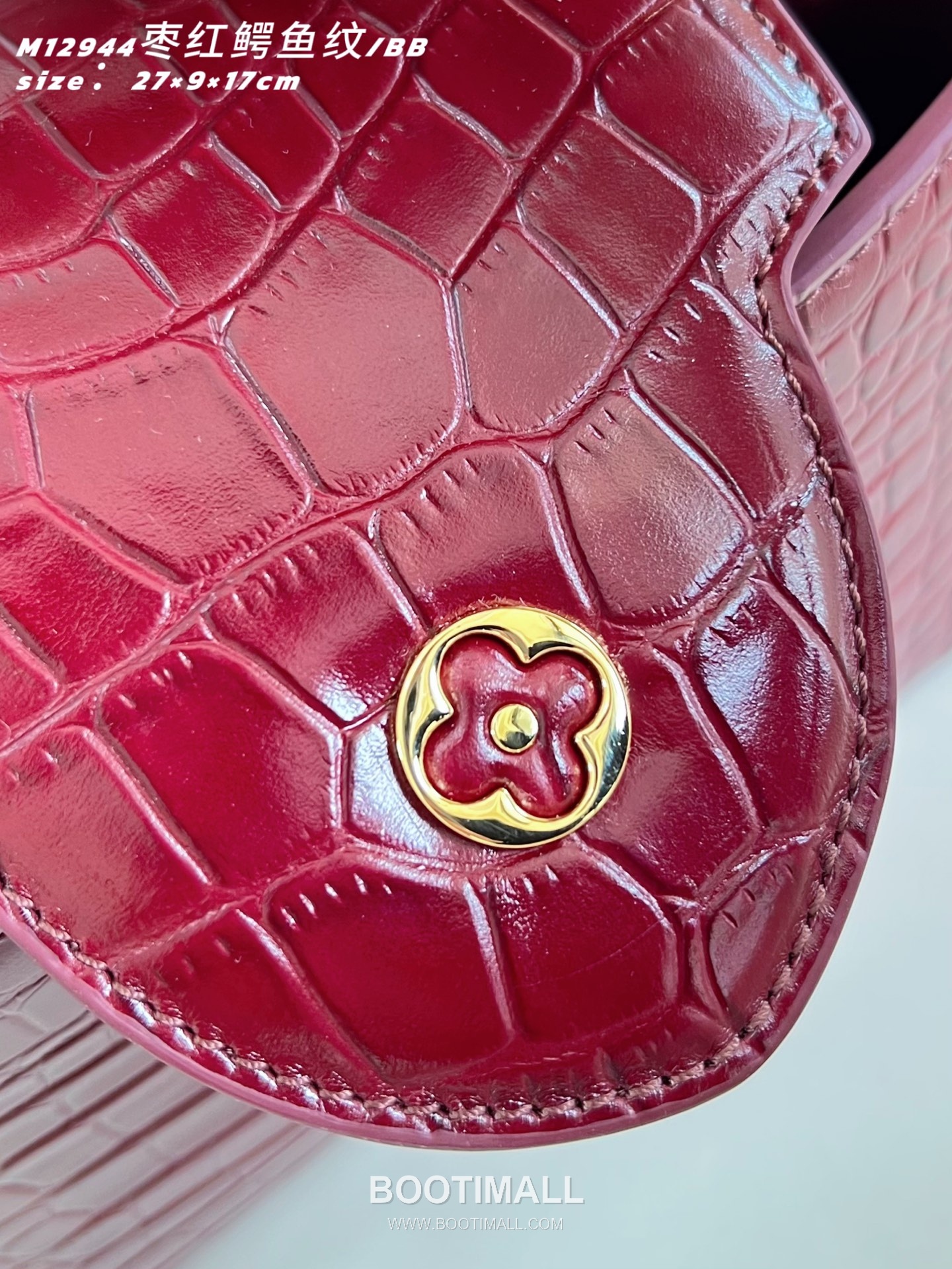 Louis Vuitton Capucines BB Taurillon Leather Top Handle Bag with Rhinestone LV Detail 루이비통 카퓌신 BB 토리옹 레더 탑핸들 토트백 라인스톤LV M12944 27cm 8