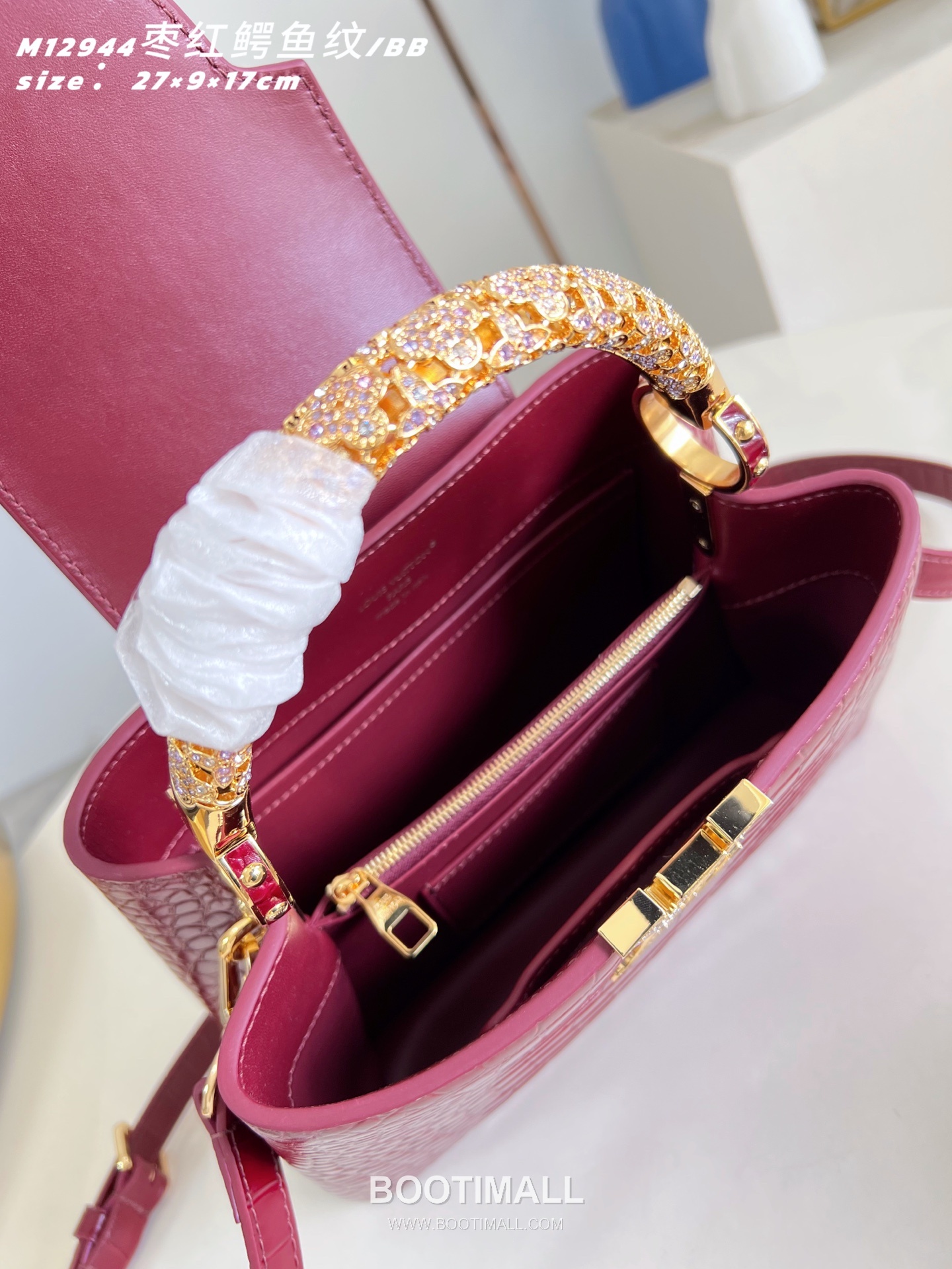 Louis Vuitton Capucines BB Taurillon Leather Top Handle Bag with Rhinestone LV Detail 루이비통 카퓌신 BB 토리옹 레더 탑핸들 토트백 라인스톤LV M12944 27cm 9