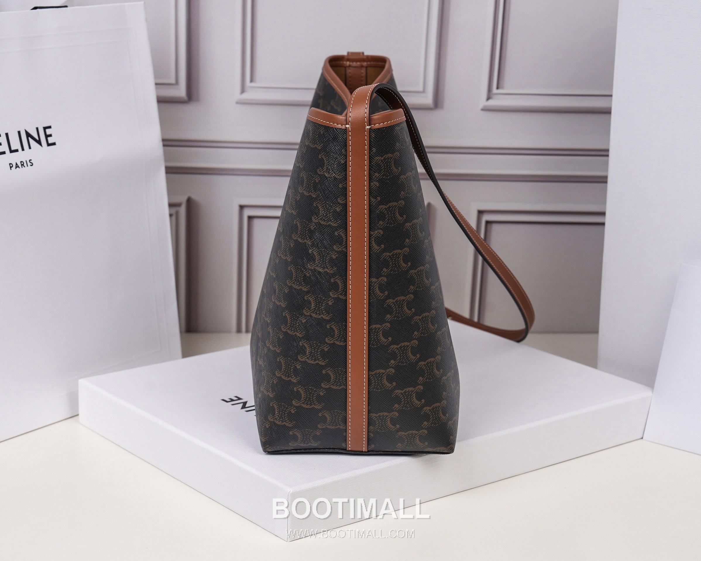 Louis Vuitton Monogram Canvas Cowhide Leather Tote Bag with Structured Body Detail 루이비통 모노그램 캔버스 카우하이드 토트백 스트럭처드바디 123912 32.5cm 11