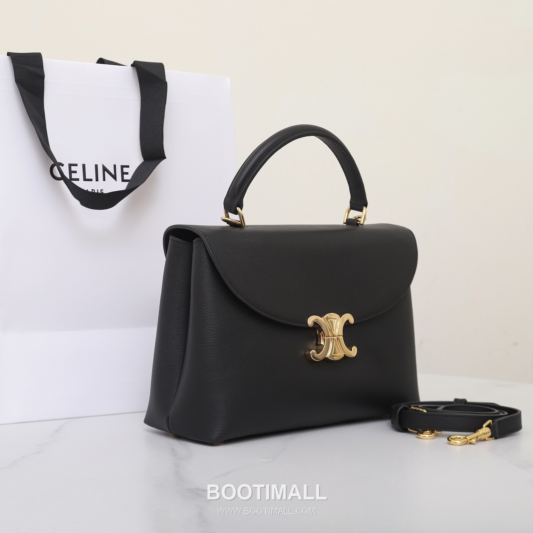 Celine Nino Triomphe Cowhide Leather Top Handle Shoulder Bag with Lock Detail 셀린느 니노 트리옹프 카우하이드 탑핸들 숄더백 락디테일 117523 26cm 5