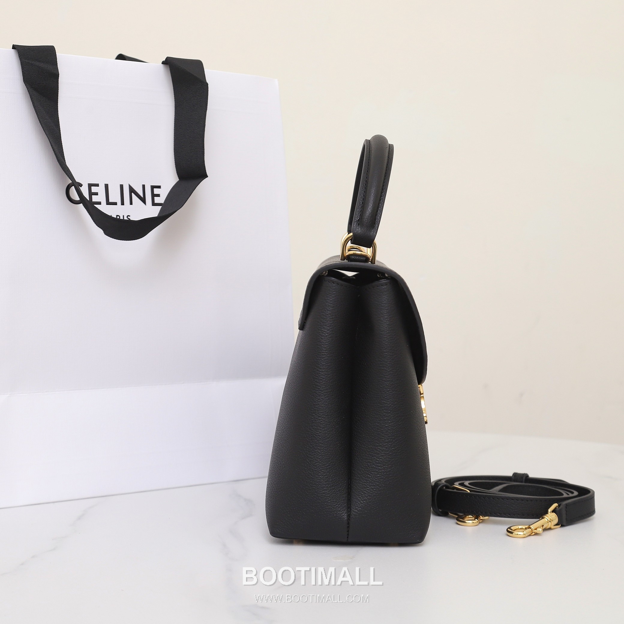 Celine Nino Triomphe Cowhide Leather Top Handle Shoulder Bag with Lock Detail 셀린느 니노 트리옹프 카우하이드 탑핸들 숄더백 락디테일 117523 26cm 6