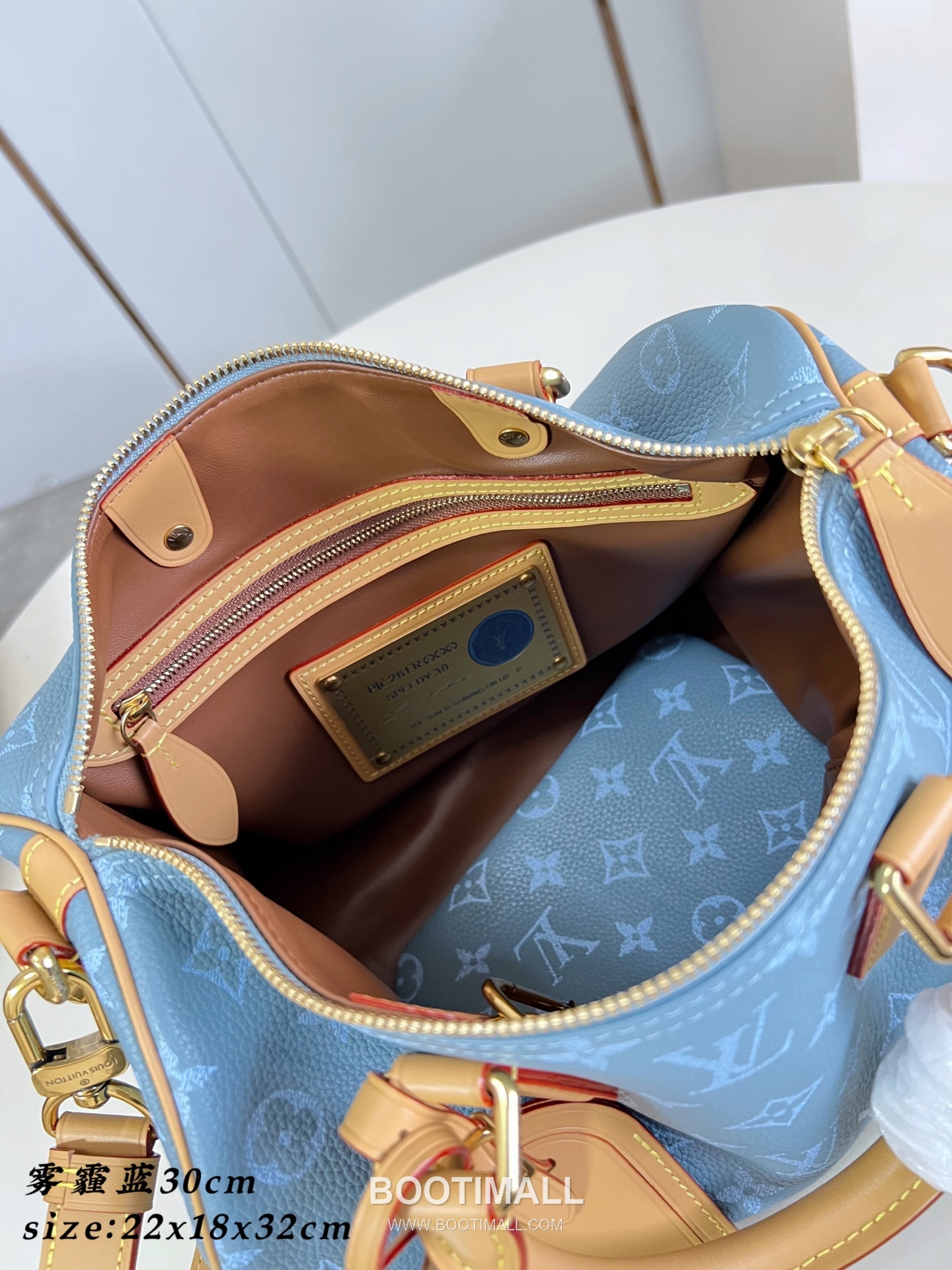 Louis Vuitton Speedy P9 Bandoulière 30 Monogram Cowhide Leather Boston Bag with Strap Detail 루이비통 스피디 P9 반둘리에 30 모노그램 카우하이드 보스턴백 스트랩 M28384 32cm 14