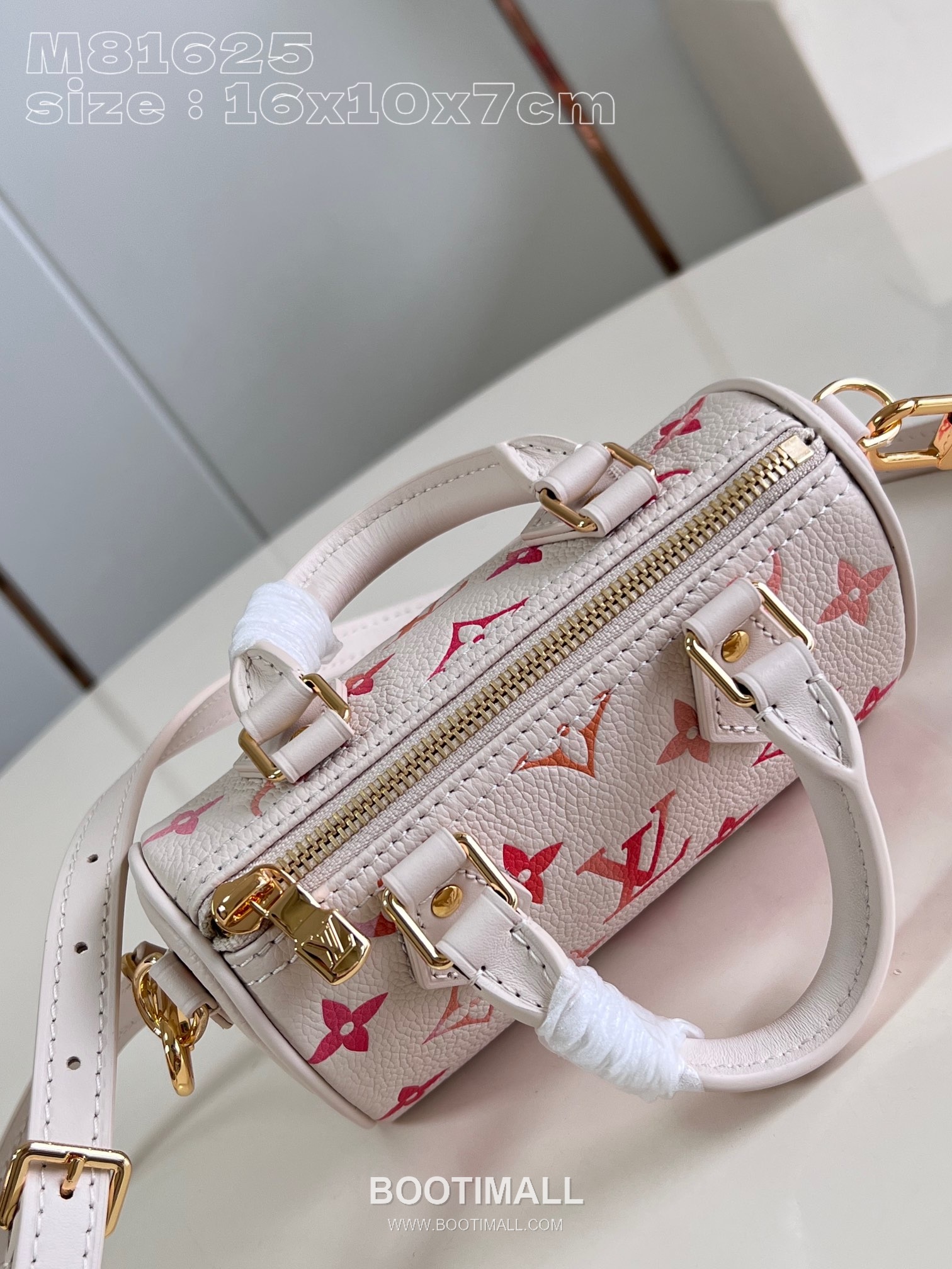 Louis Vuitton Nano Speedy Monogram Empreinte Leather Mini Boston Bag with Gradient Print Detail 루이비통 나노 스피디 모노그램 앙프렝뜨 미니 보스턴백 그라데이션프린트 M83452 16cm 6