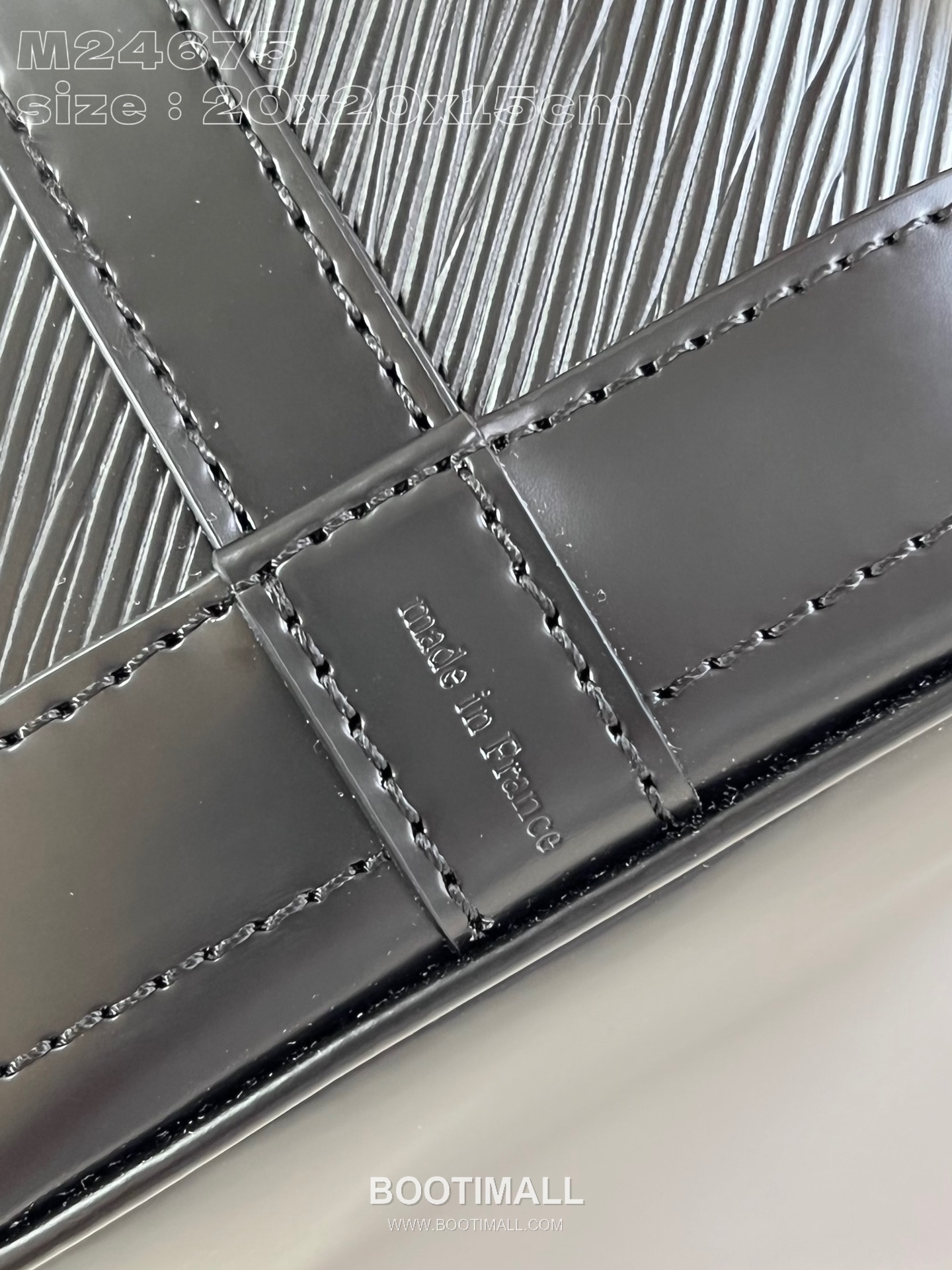 Louis Vuitton Noé BB Epi Calfskin Leather Bucket Bag with Embossed Wave Detail 루이비통 노에 BB 에피 카프스킨 버킷백 웨이브엠보싱 M24675 20cm 6