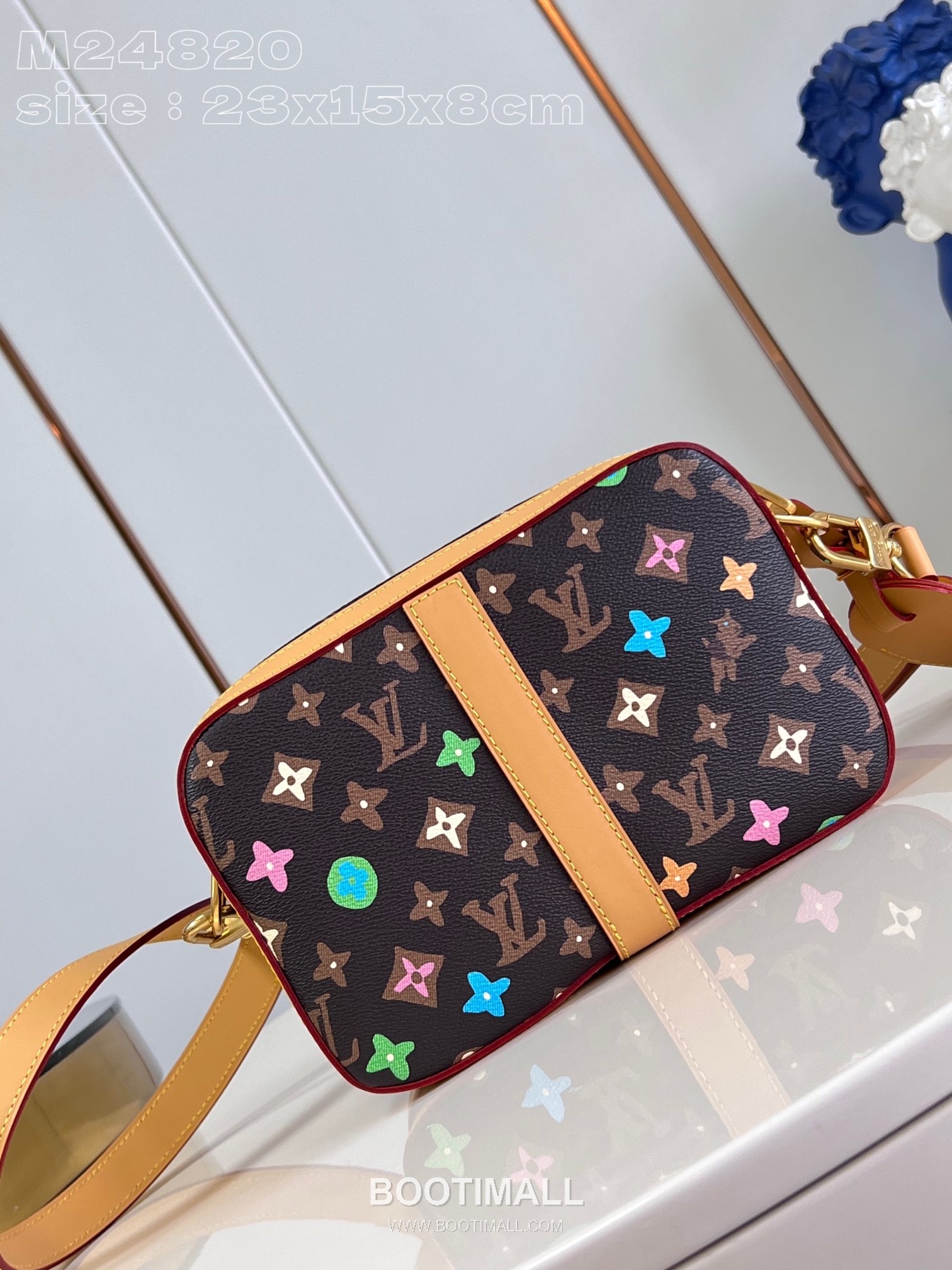 Louis Vuitton Envelope Monogram Canvas Crossbody Messenger Bag with Craggy Print Detail 루이비통 엔벨로프 모노그램 캔버스 크로스바디 메신저백 크래기프린트 M24820 23.5cm 5