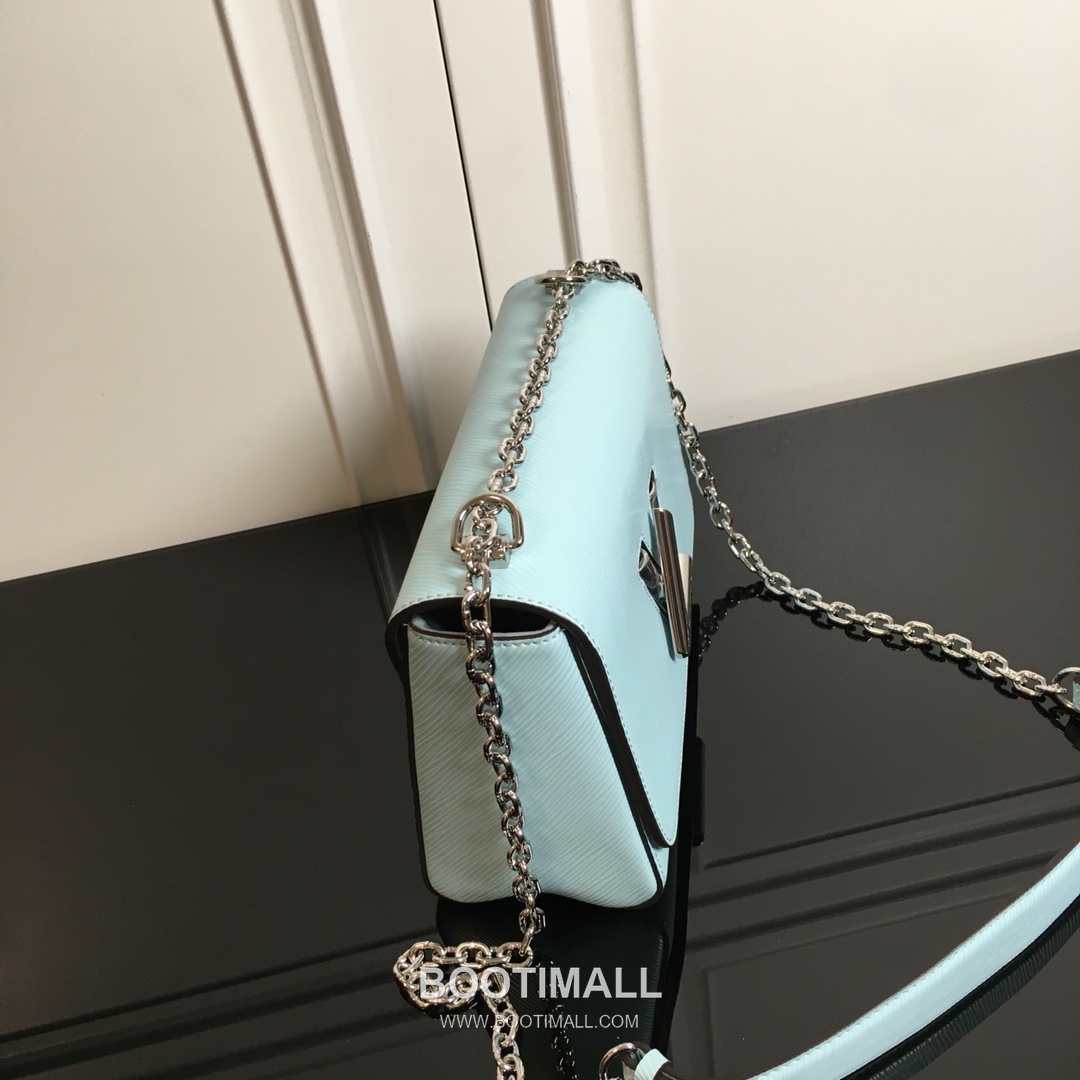 Louis Vuitton Twist MM Epi Calfskin Leather Chain Shoulder Bag with Twist Lock Detail 루이비통 트위스트 MM 에피 카프스킨 체인 숄더백 트위스트락 M50280 23cm 3