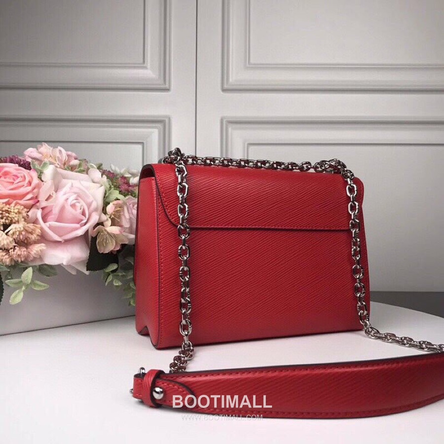 Louis Vuitton Twist MM Epi Calfskin Leather Chain Shoulder Bag with Twist Lock Detail 루이비통 트위스트 MM 에피 카프스킨 체인 숄더백 트위스트락 M50280 23cm 3