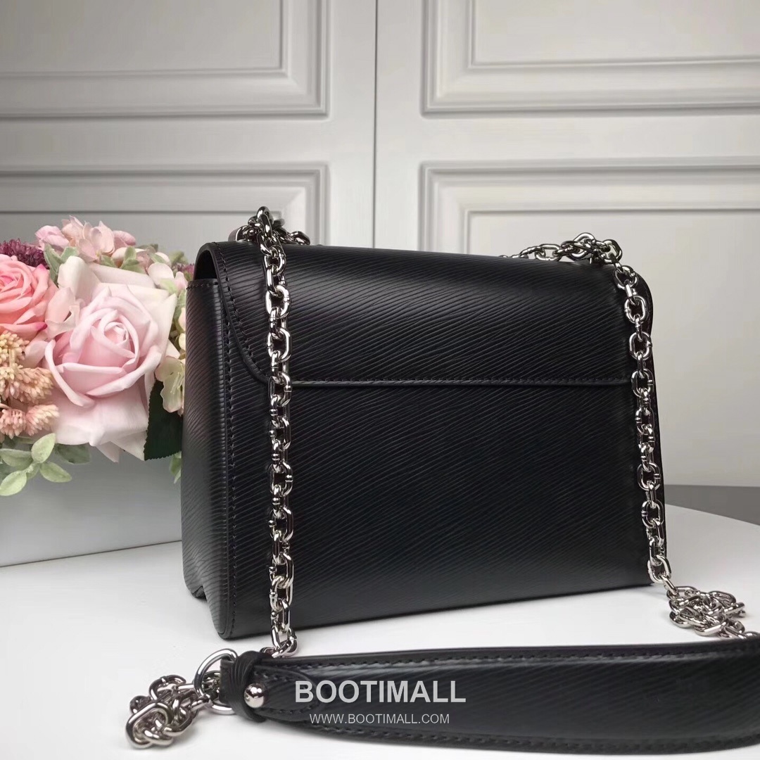 Louis Vuitton Twist MM Epi Calfskin Leather Chain Shoulder Bag with Twist Lock Detail 루이비통 트위스트 MM 에피 카프스킨 체인 숄더백 트위스트락 M50280 23cm 3