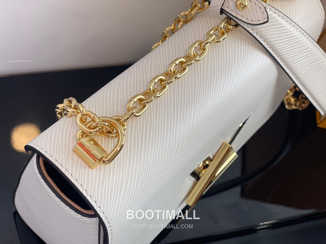 Louis Vuitton Twist MM Epi Calfskin Leather Chain Shoulder Bag with Twist Lock Detail 루이비통 트위스트 MM 에피 카프스킨 체인 숄더백 트위스트락 M50280 23cm 6