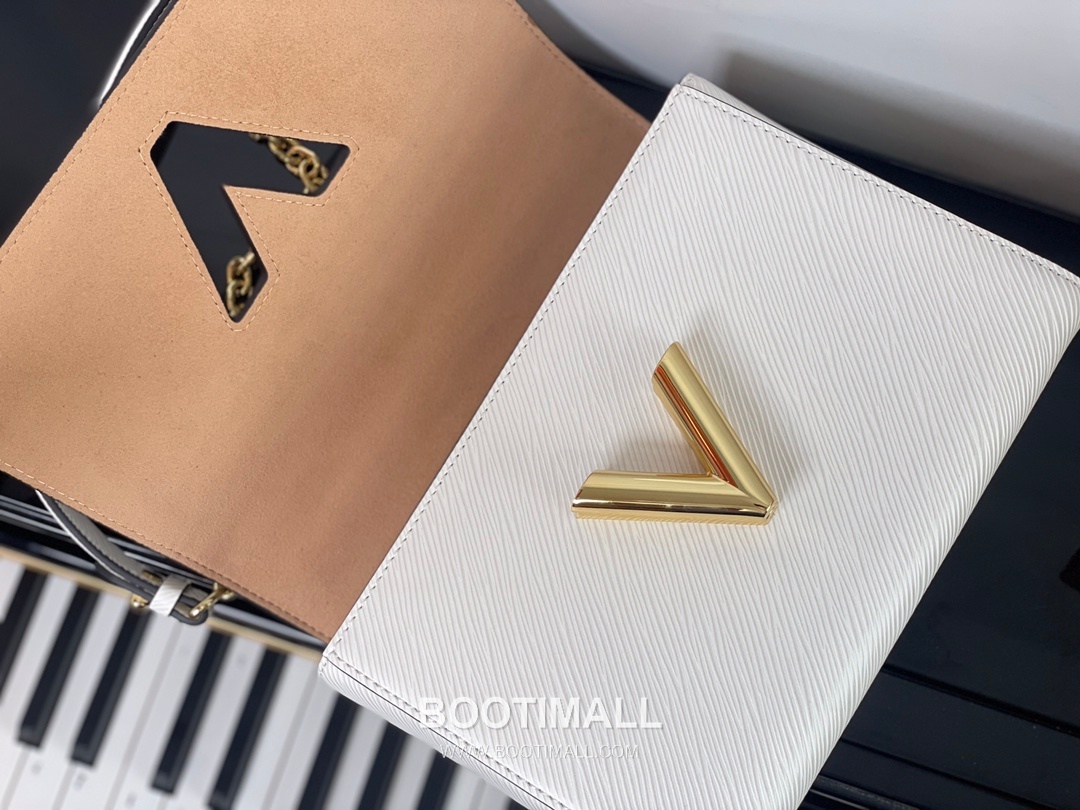 Louis Vuitton Twist MM Epi Calfskin Leather Chain Shoulder Bag with Twist Lock Detail 루이비통 트위스트 MM 에피 카프스킨 체인 숄더백 트위스트락 M50280 23cm 7