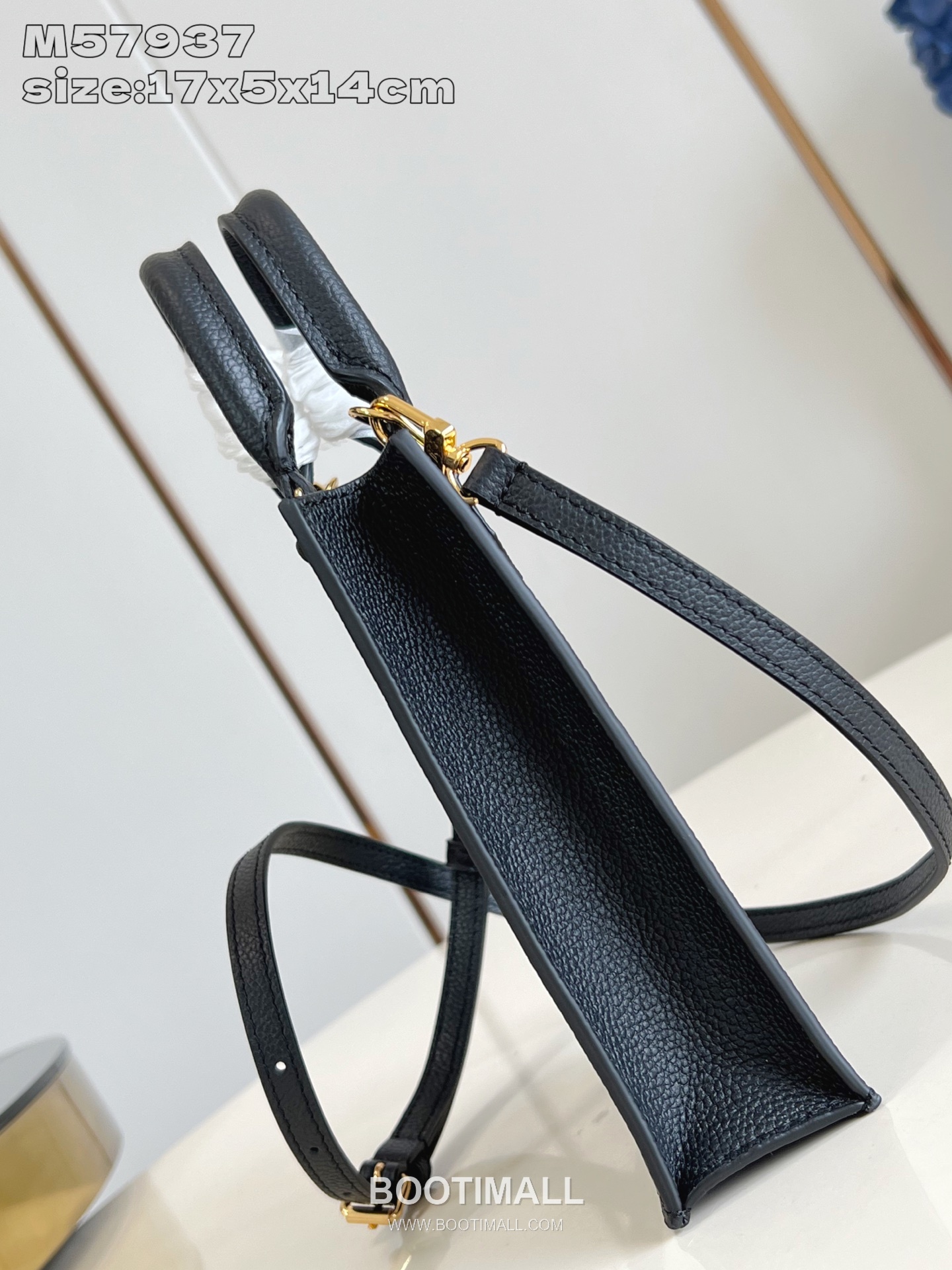 Louis Vuitton Petit Sac Plat Monogram Canvas Mini Tote Bag with Top Handle Strap Detail 루이비통 쁘띠 삭 플라 모노그램 캔버스 미니 토트백 탑핸들스트랩 M57937 14cm 3