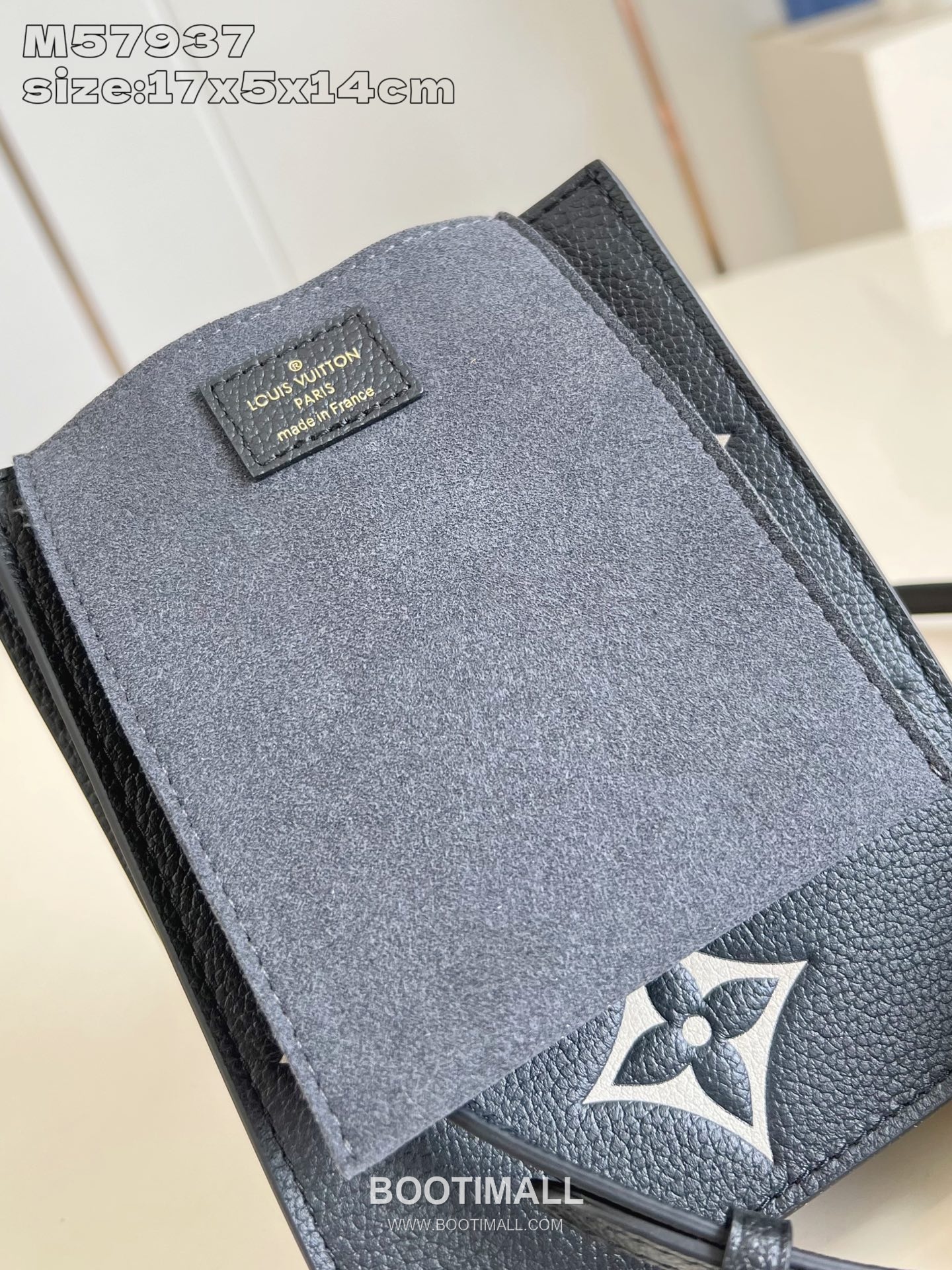 Louis Vuitton Petit Sac Plat Monogram Canvas Mini Tote Bag with Top Handle Strap Detail 루이비통 쁘띠 삭 플라 모노그램 캔버스 미니 토트백 탑핸들스트랩 M57937 14cm 8