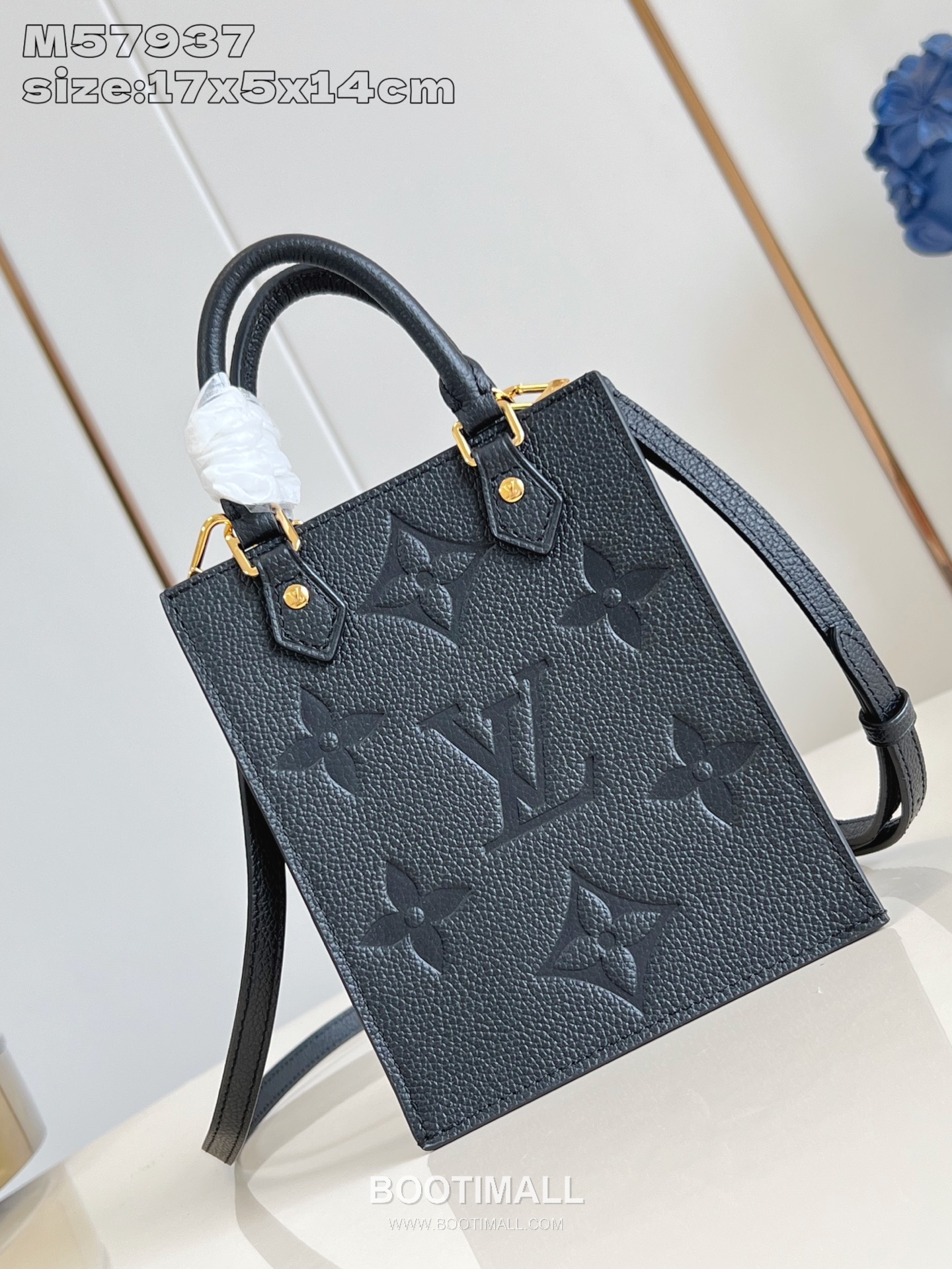 Louis Vuitton Petit Sac Plat Monogram Canvas Mini Tote Bag with Top Handle Strap Detail 루이비통 쁘띠 삭 플라 모노그램 캔버스 미니 토트백 탑핸들스트랩 M57937 14cm 1