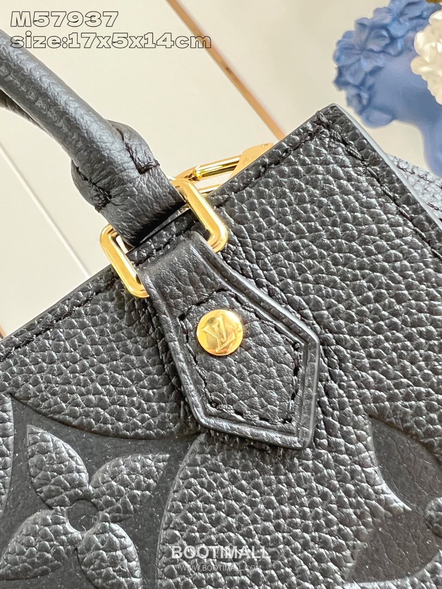 Louis Vuitton Petit Sac Plat Monogram Canvas Mini Tote Bag with Top Handle Strap Detail 루이비통 쁘띠 삭 플라 모노그램 캔버스 미니 토트백 탑핸들스트랩 M57937 14cm 2
