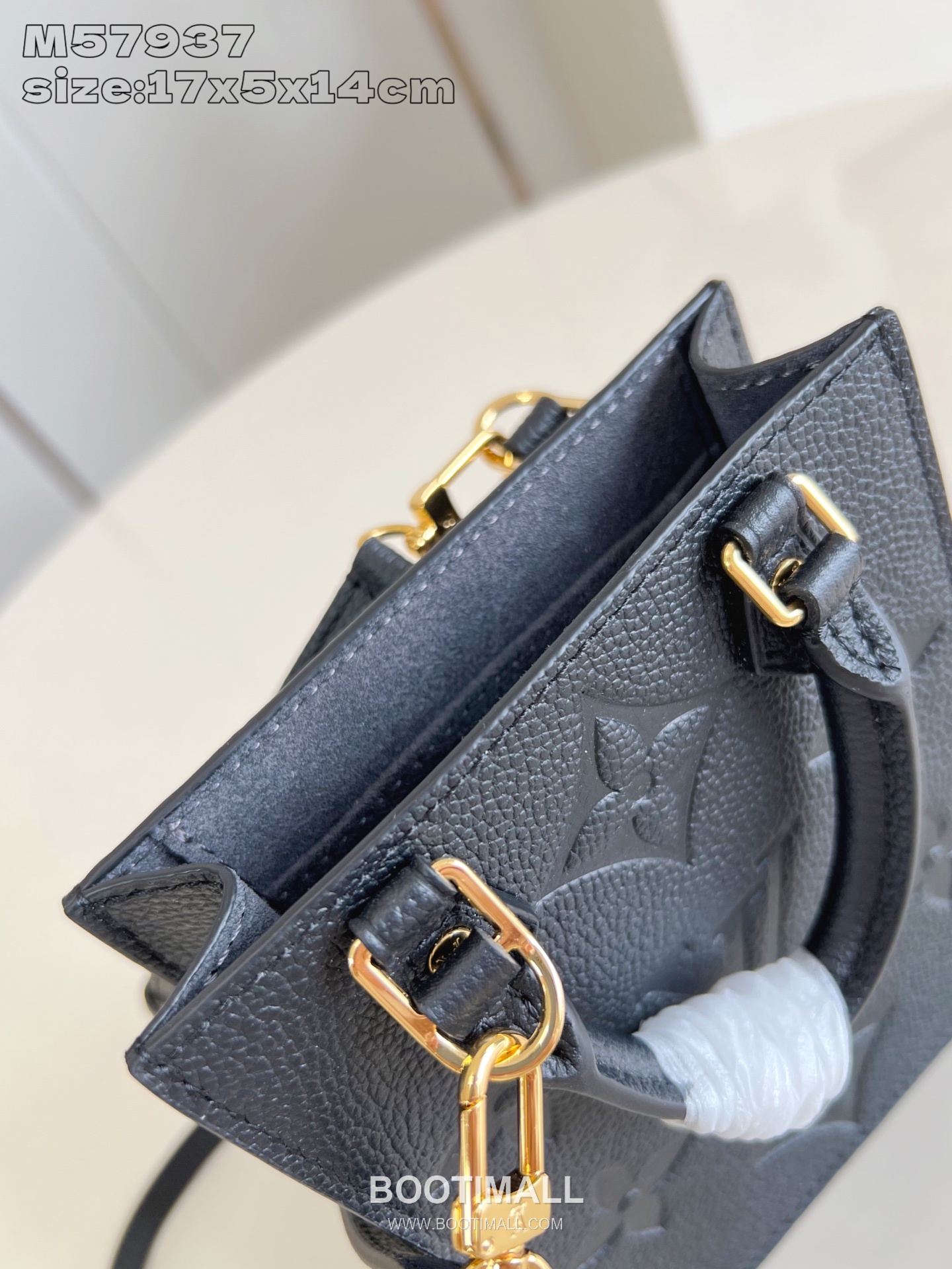 Louis Vuitton Petit Sac Plat Monogram Canvas Mini Tote Bag with Top Handle Strap Detail 루이비통 쁘띠 삭 플라 모노그램 캔버스 미니 토트백 탑핸들스트랩 M57937 14cm 6