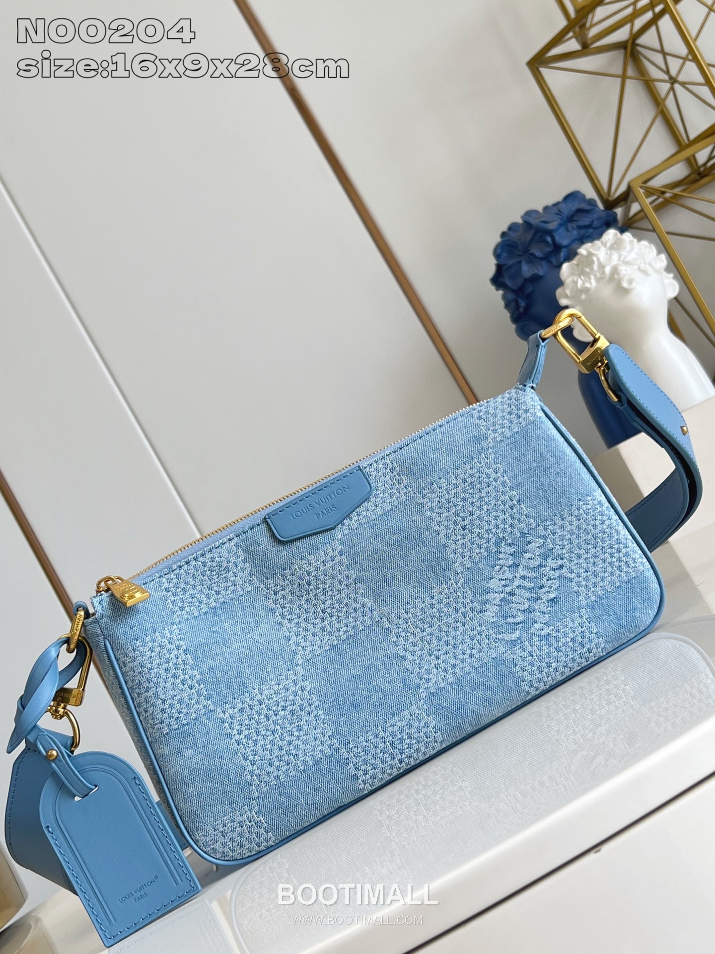 Louis Vuitton Pochette Accessoires XL Damier Denim Canvas Clutch Bag with Zip Pocket Detail 루이비통 포쉐트 악세수아르 XL 다미에 데님 캔버스 클러치백 지퍼포켓 N00204 28cm 1