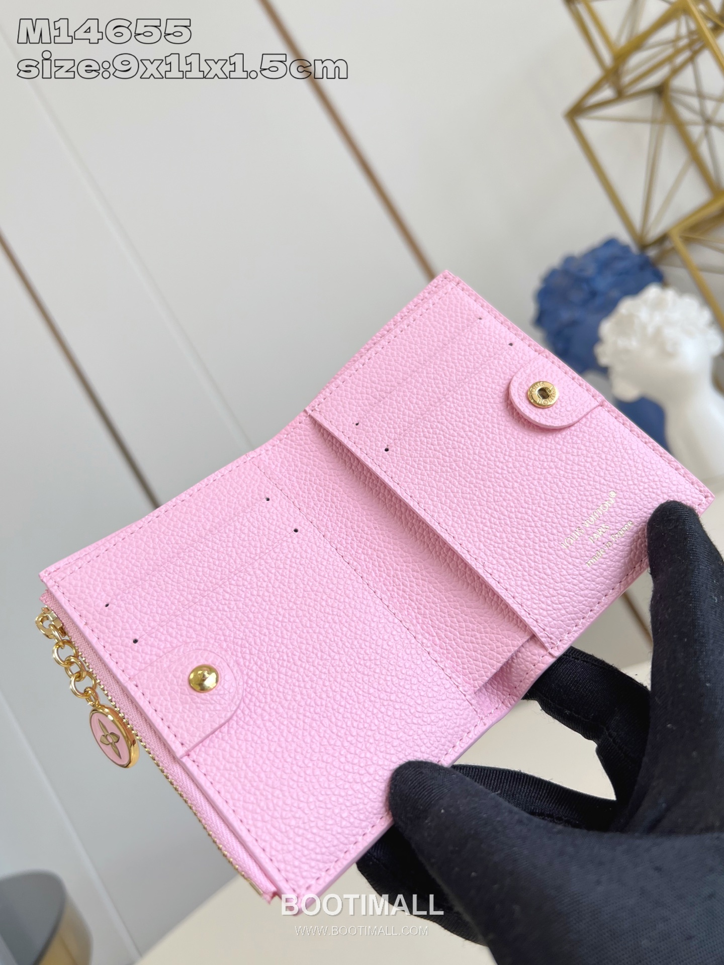 Louis Vuitton Lisa Monogram Empreinte Leather Wallet with Zip Charm Detail 루이비통 리사 모노그램 앙프렝뜨 반지갑 지퍼참 M14655 9cm 6