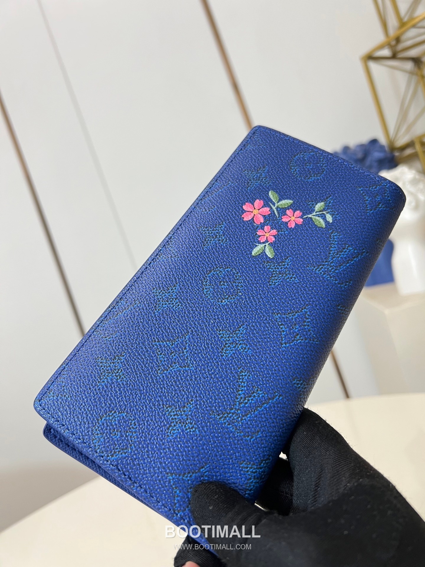Louis Vuitton Brazza Monogram Canvas Long Wallet with Zip Coin Pocket Detail 루이비통 브라짜 모노그램 캔버스 장지갑 지퍼코인포켓 M25985 10cm 4