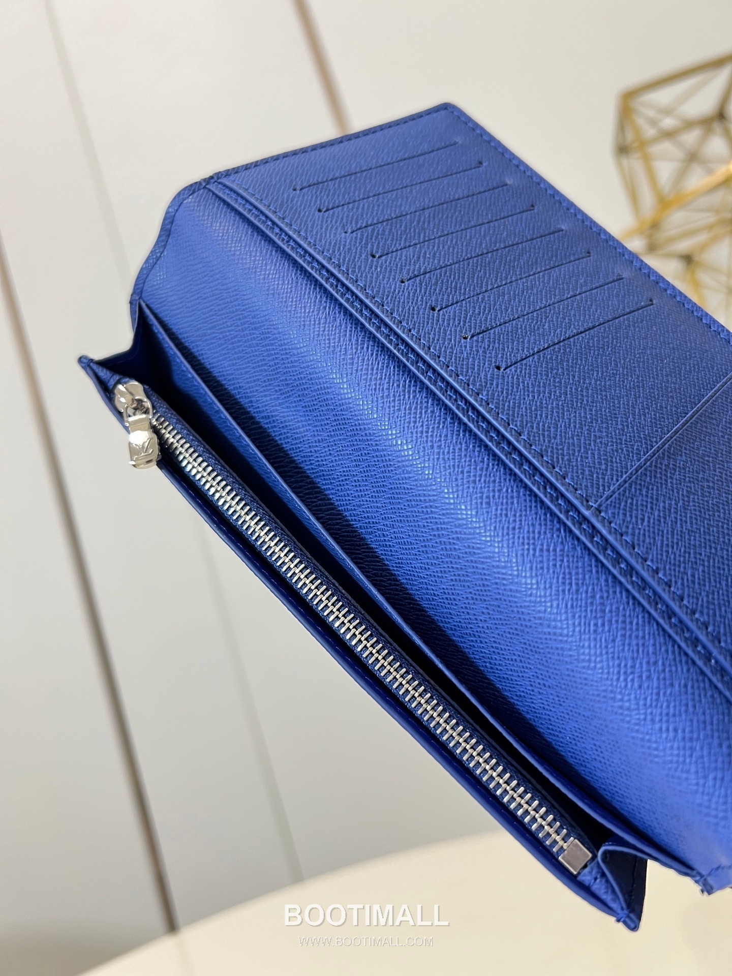 Louis Vuitton Brazza Monogram Canvas Long Wallet with Zip Coin Pocket Detail 루이비통 브라짜 모노그램 캔버스 장지갑 지퍼코인포켓 M25985 10cm 8