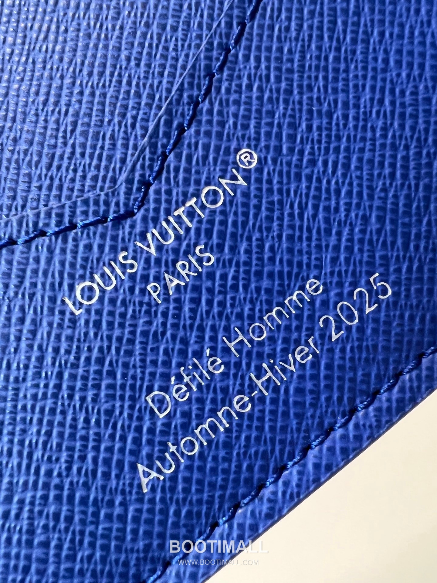 Louis Vuitton Monogram Canvas Passport Cover Wallet with Printed Detail 루이비통 모노그램 캔버스 여권지갑 프린트 M25967 10cm 6