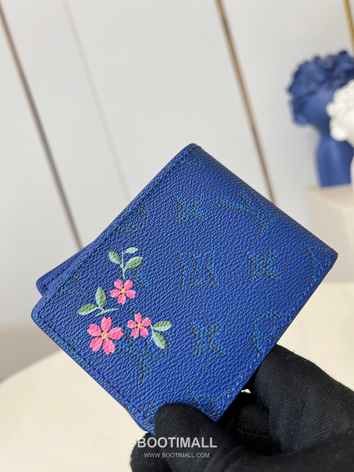 Louis Vuitton Slender Monogram Canvas Compact Wallet with Card Slot Detail 루이비통 슬렌더 모노그램 캔버스 컴팩트 반지갑 카드슬롯 M25986 11cm 3